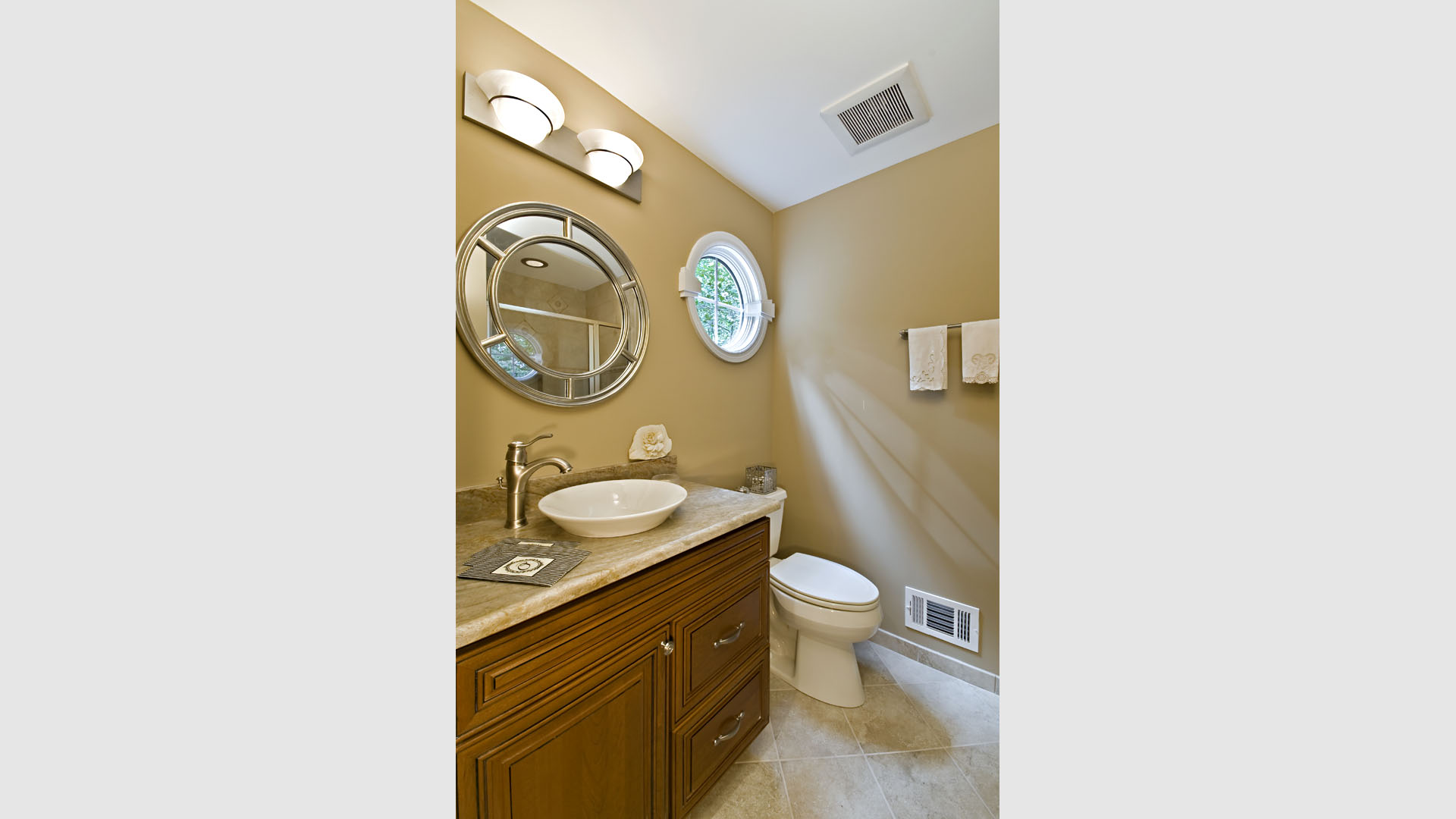 Bath 80 Gallery