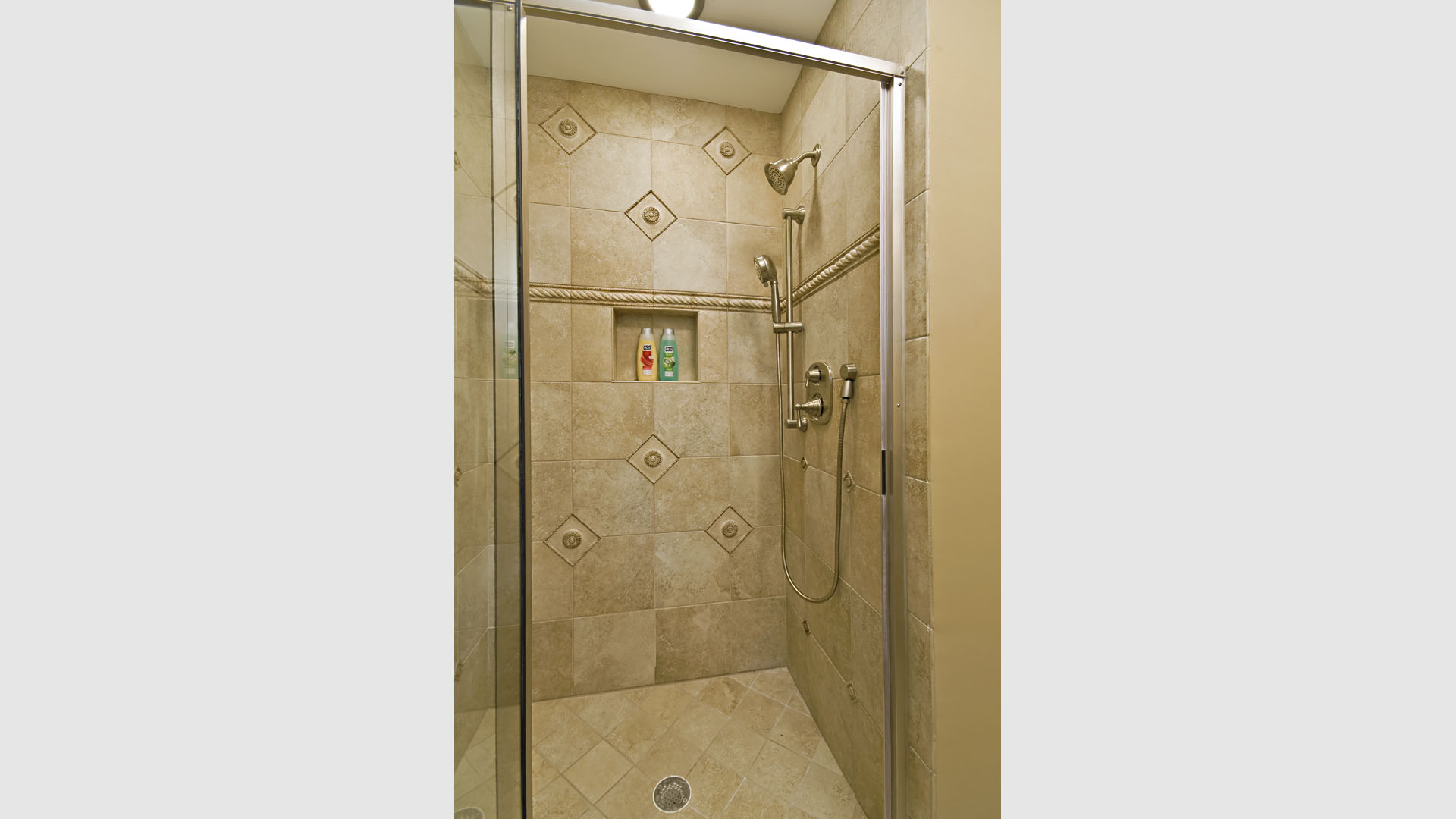 Bath 80 Gallery