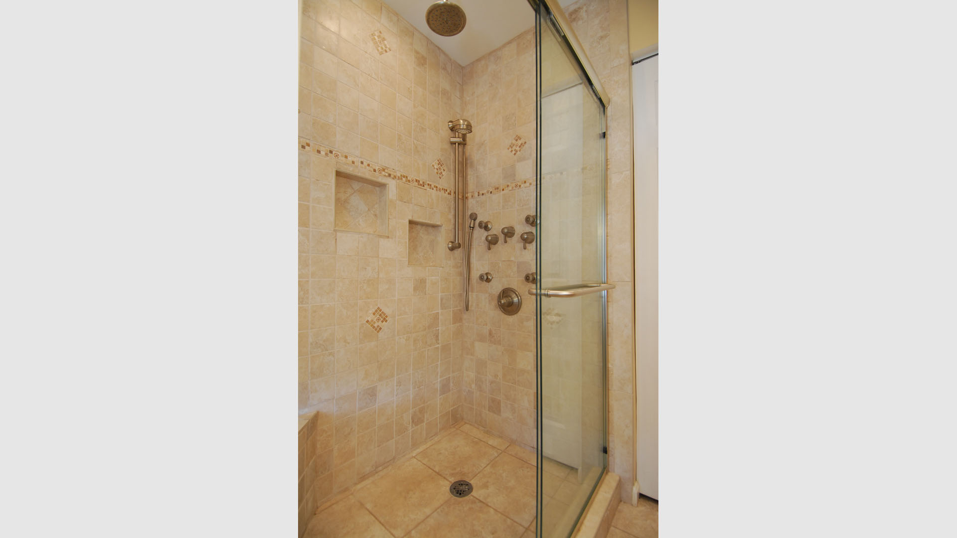 Bathroom 111 Gallery