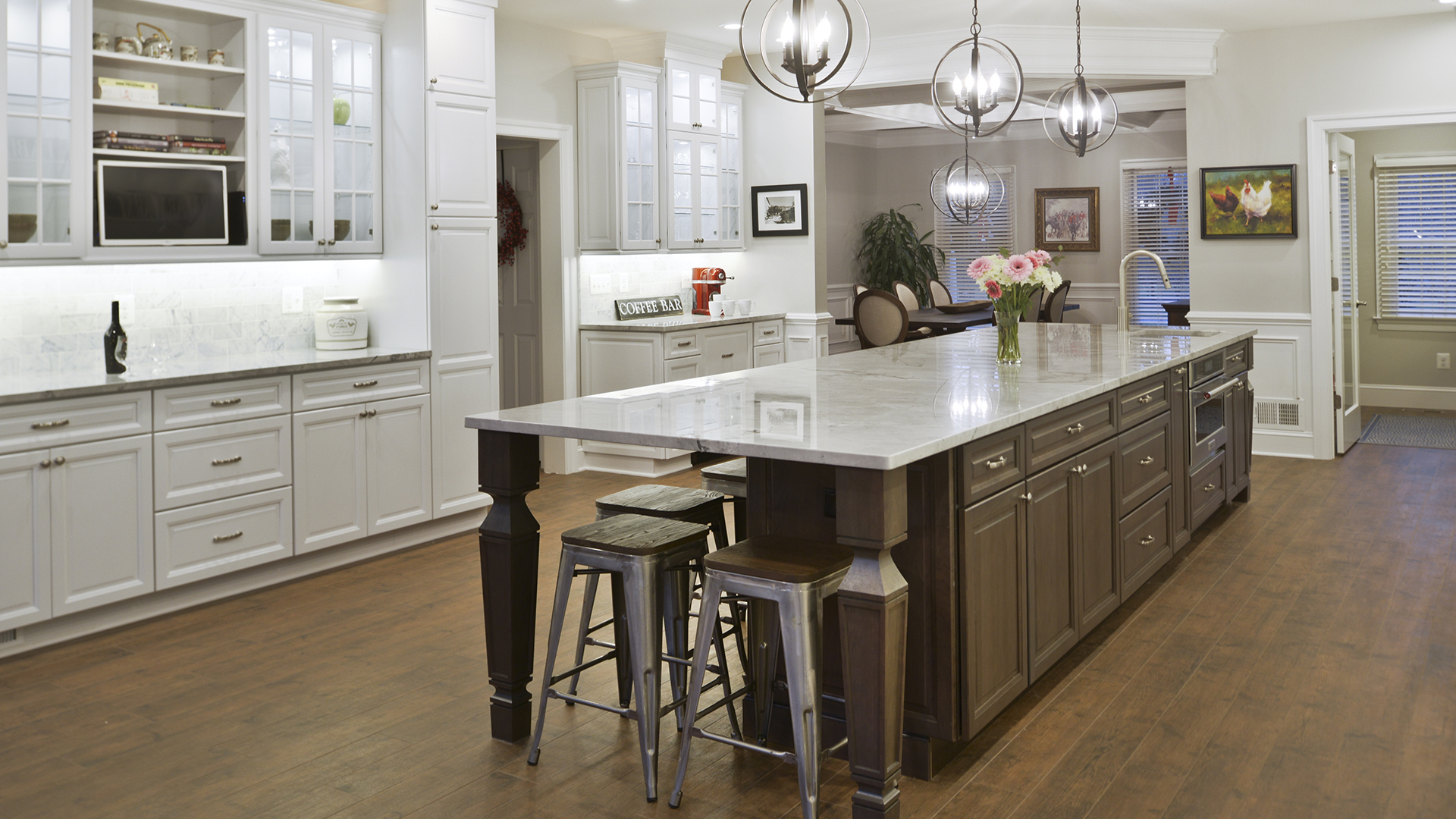 2020 Best in American Living Award Kitchen, over $125,000