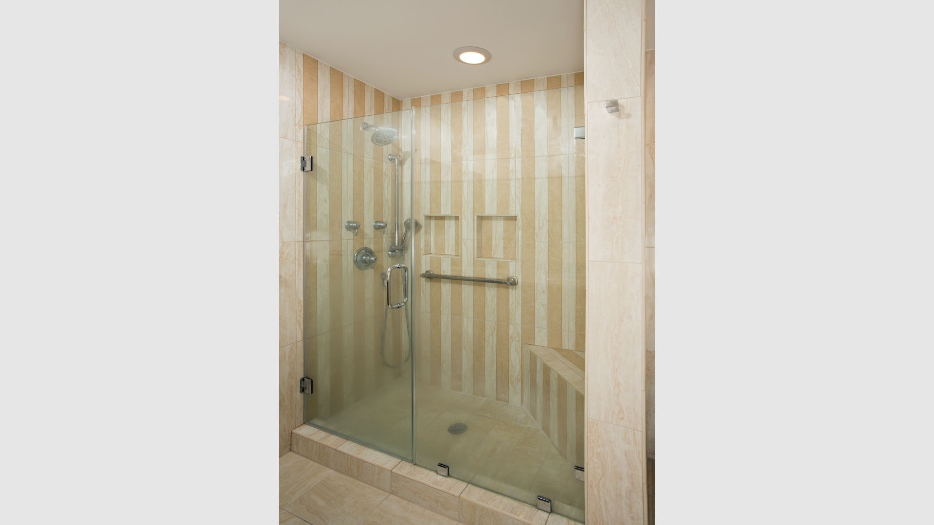 Wilson ba hall Shower