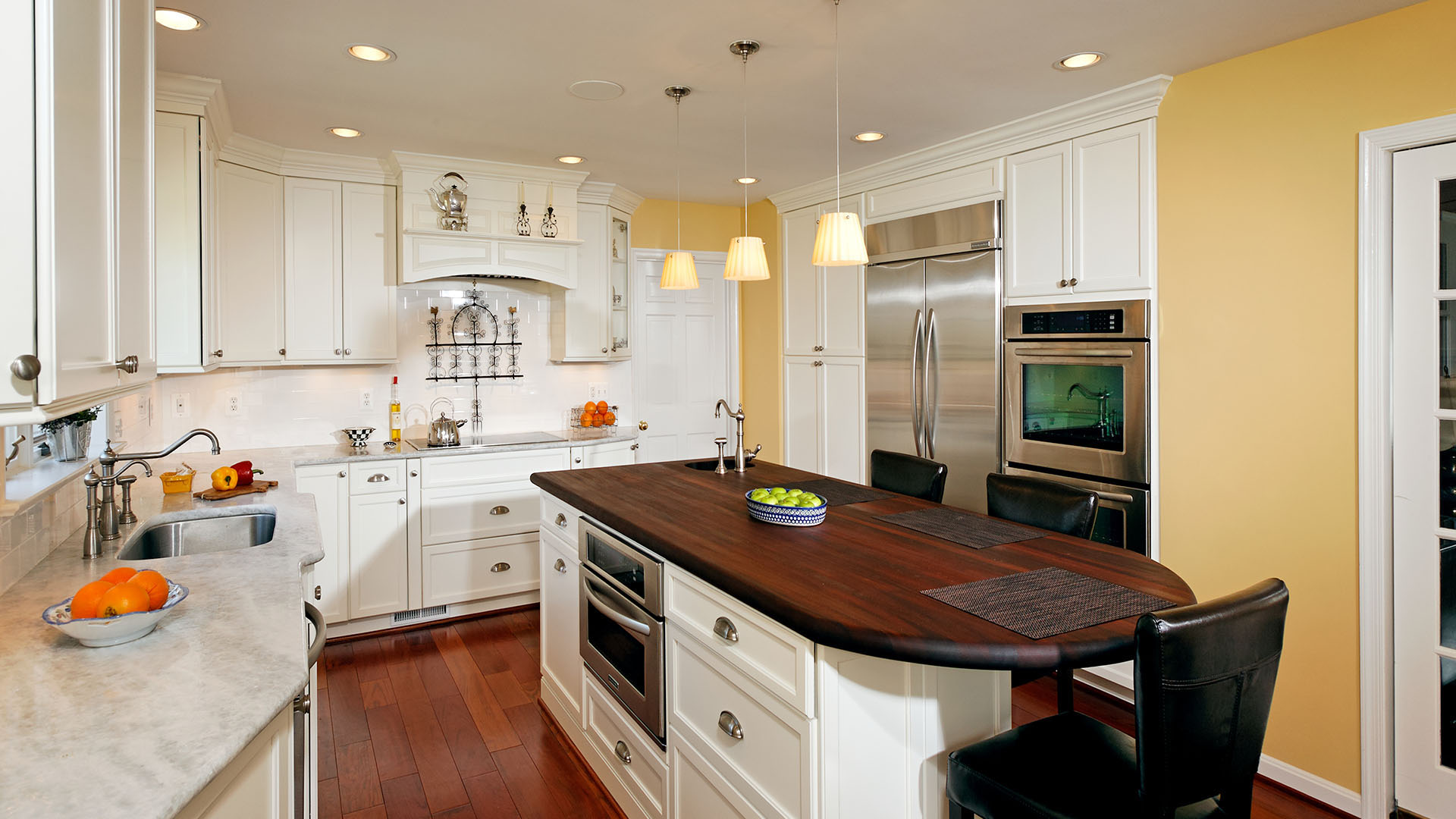 2012 NARI Capital CotY, Finalist Award Winner, Residential Kitchen $50,000 to $100,000