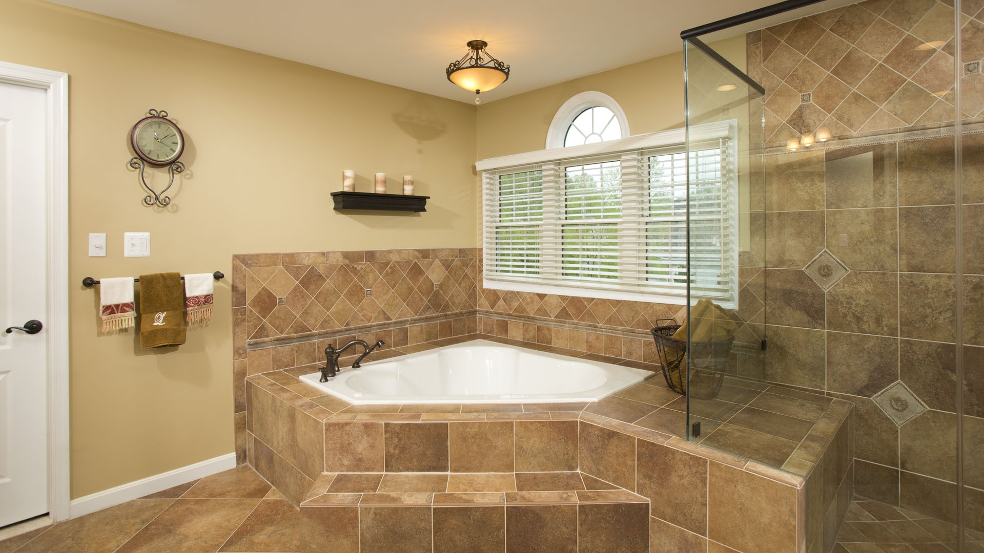 BATHROOM-404