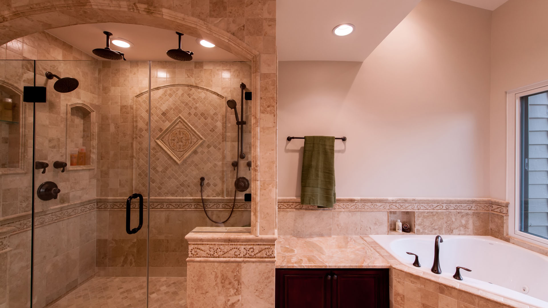 BATHROOM-408