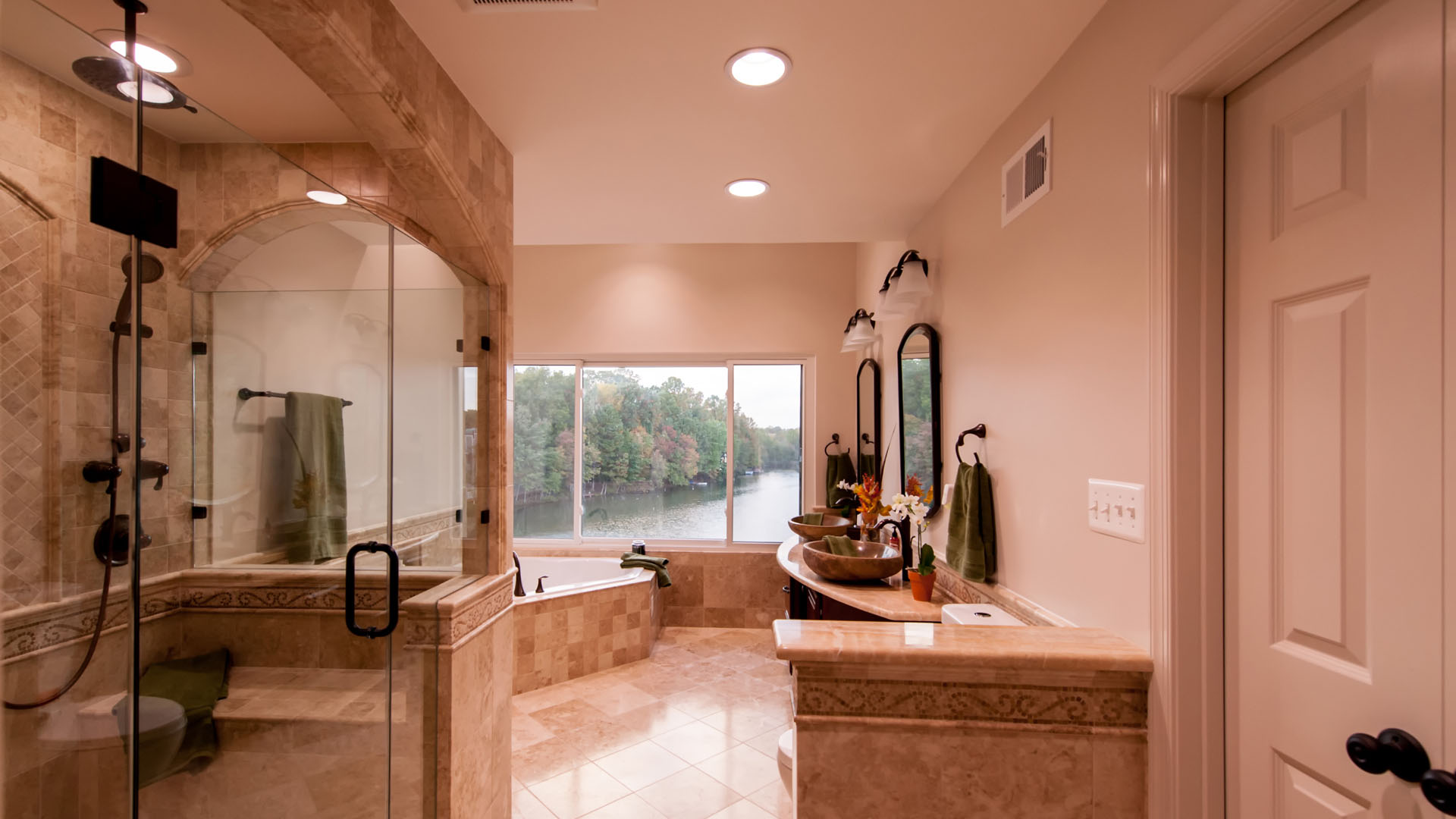 BATHROOM-408