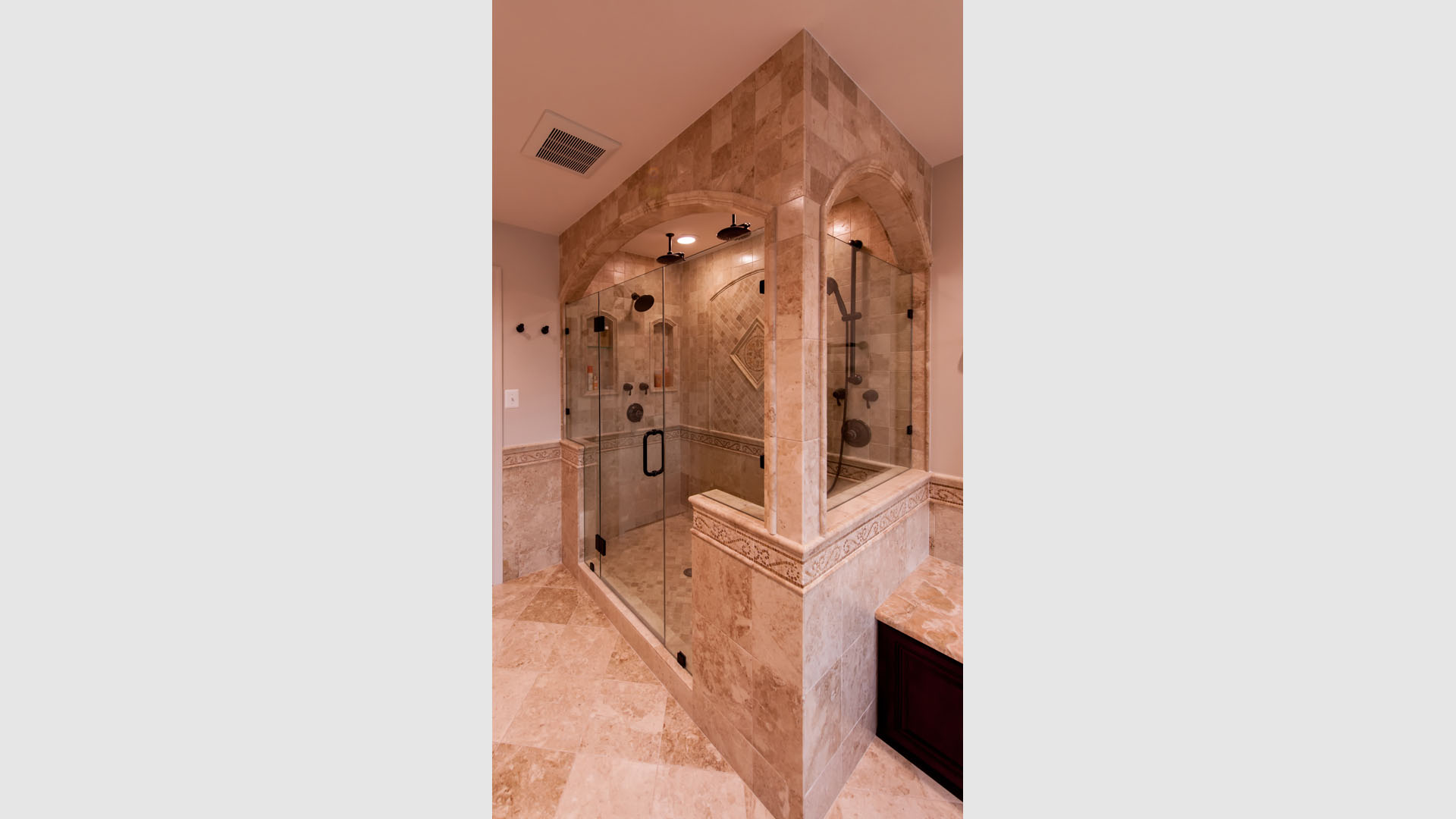 BATHROOM-408