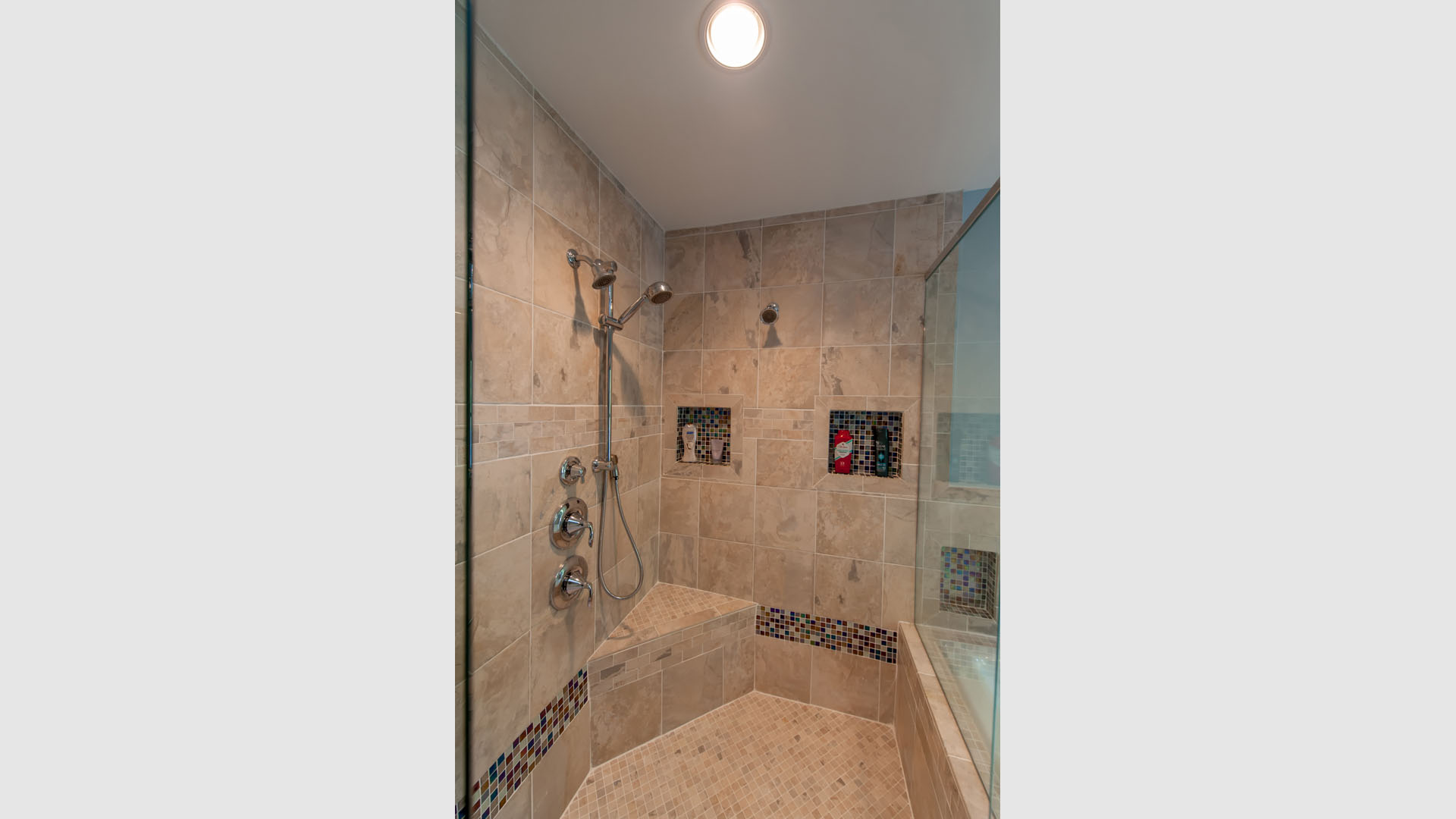 BATHROOM-402