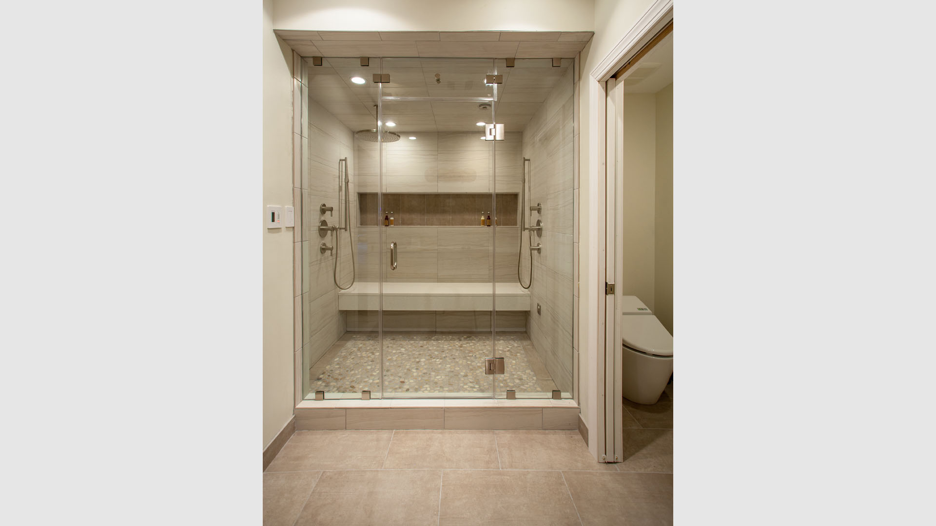 BATHROOM-409