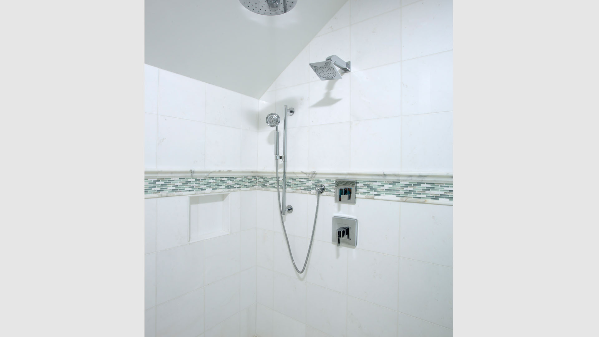 BATHROOM-403