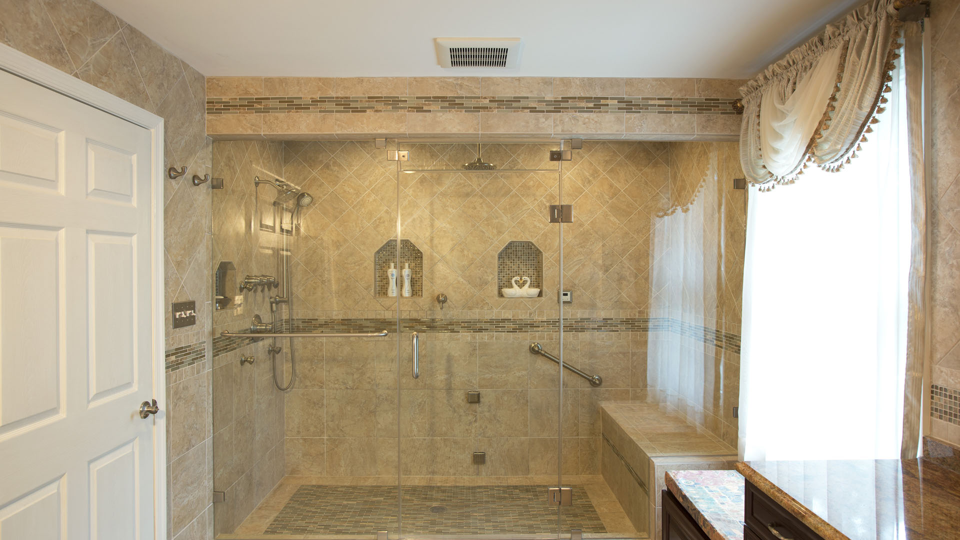 Hang mba shower