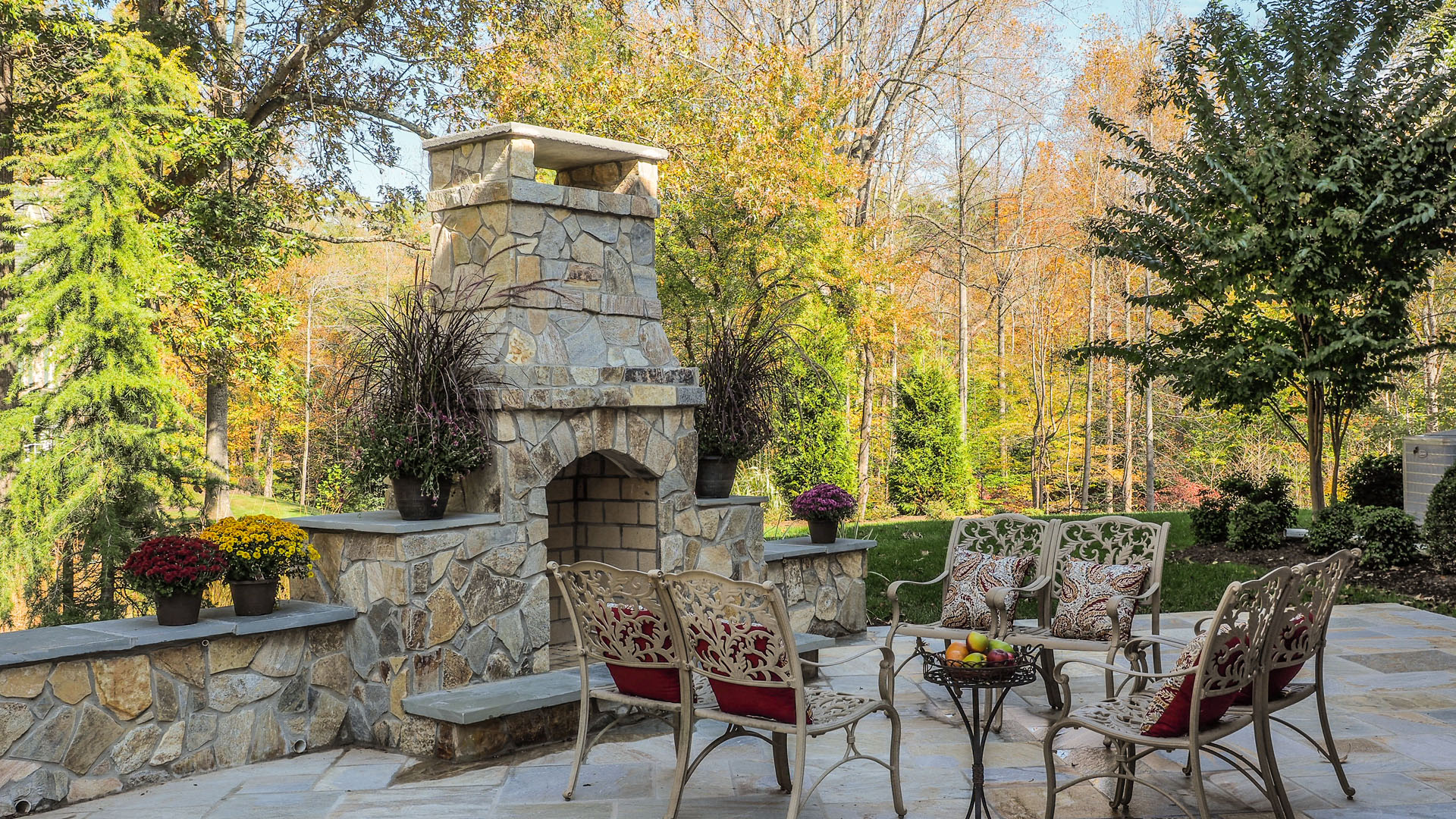 2014 NARI Capital CotY, Merit Award Winner, Residential Exterior $100,000 and Over