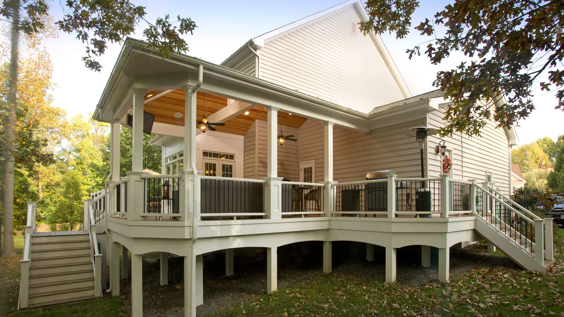 Barnes porch