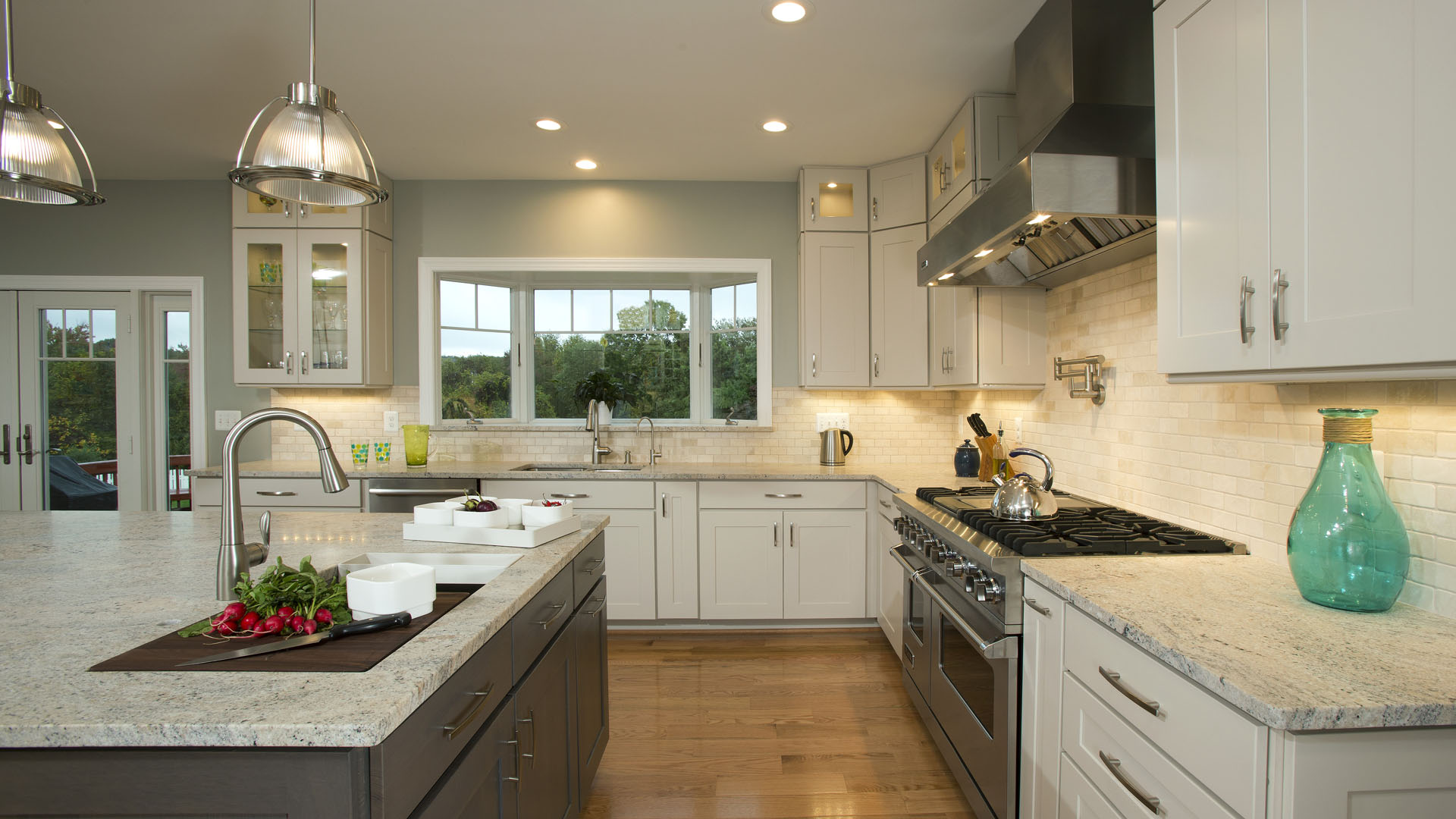2015 Chrysalis Award South Region Winner, Residential Kitchen Remodel $100,000 to $150,000