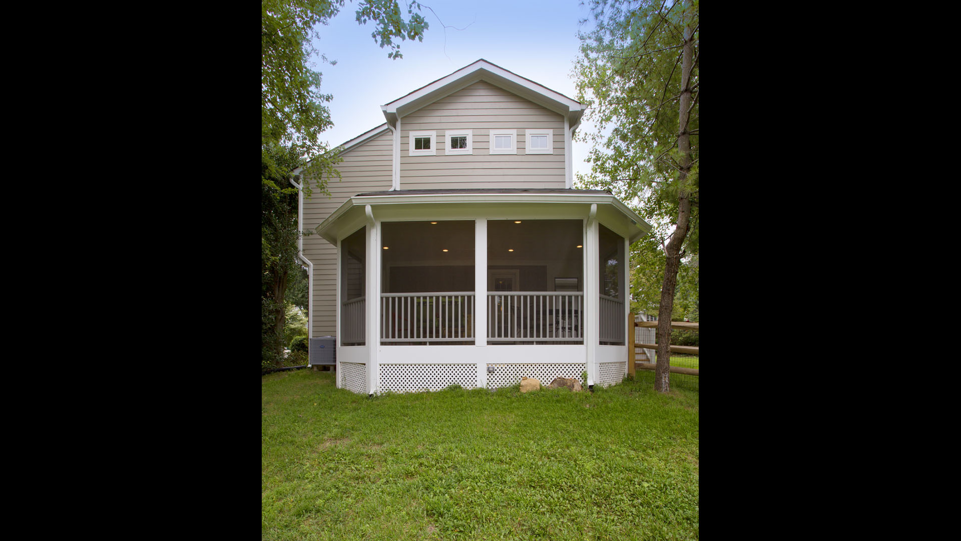 2015 National NARI CotY Southeast Regional Award Winner, Entire House $250,000 to $500,000