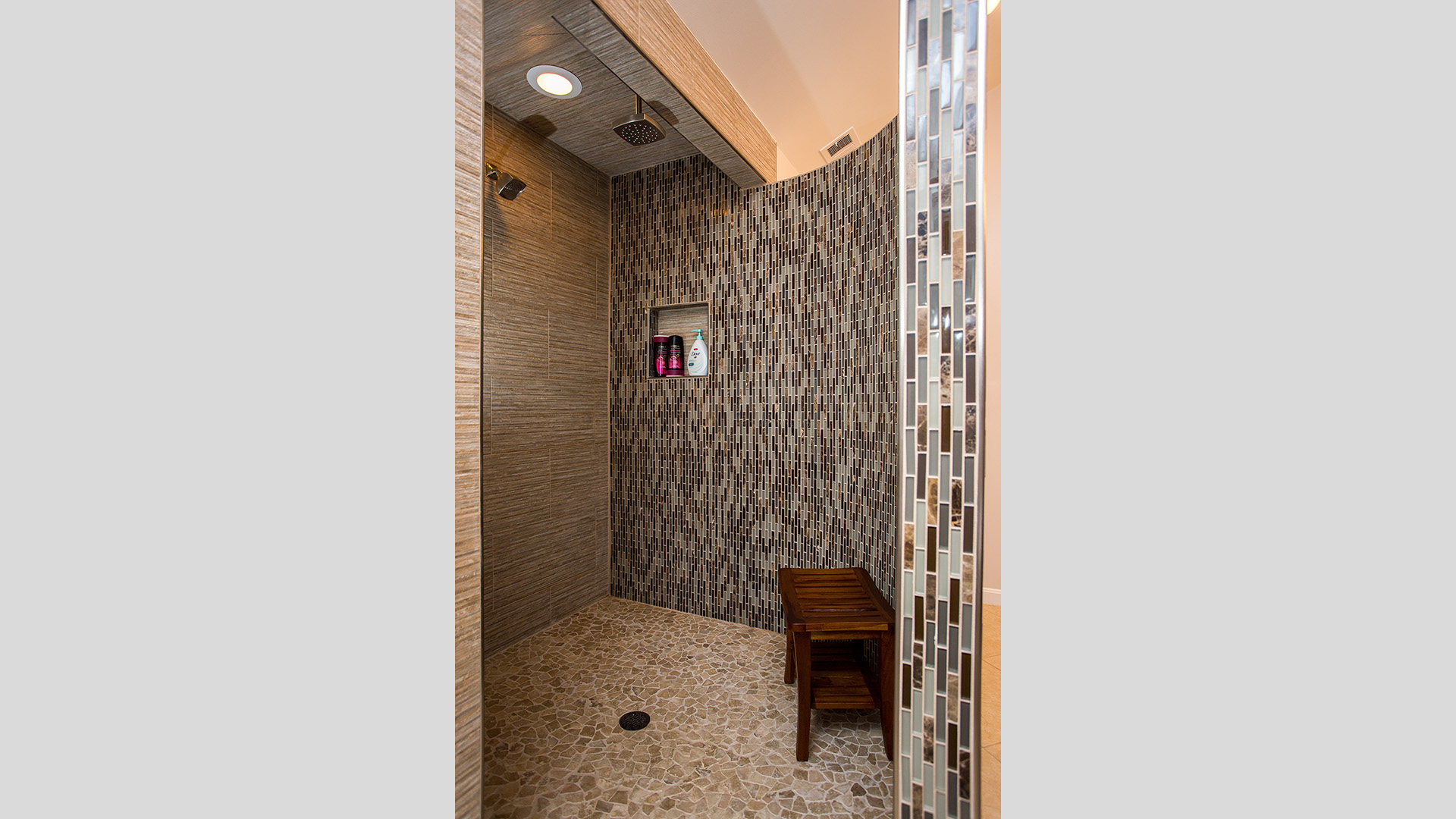 2016 National NARI CotY Southeast Regional Award Winner, Residential Bath $50,001 to $75,000