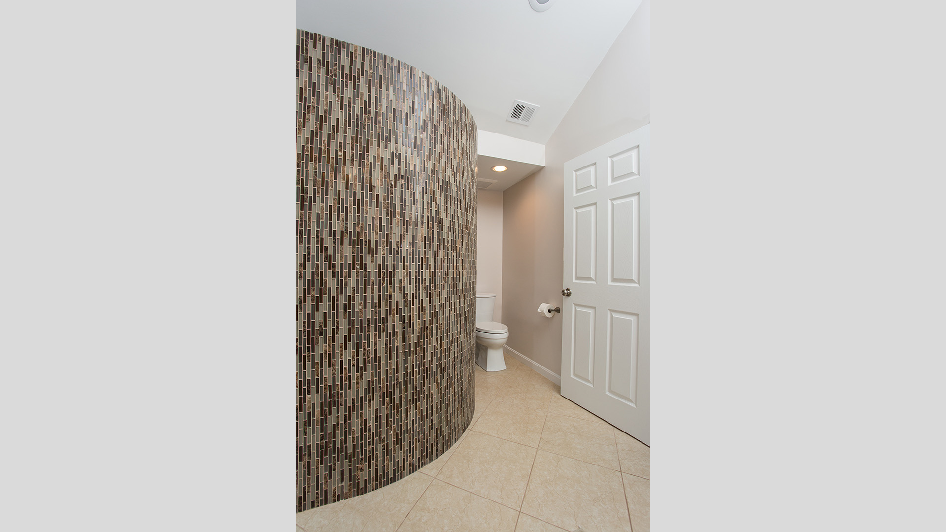 2016 National NARI CotY Southeast Regional Award Winner, Residential Bath $50,001 to $75,000