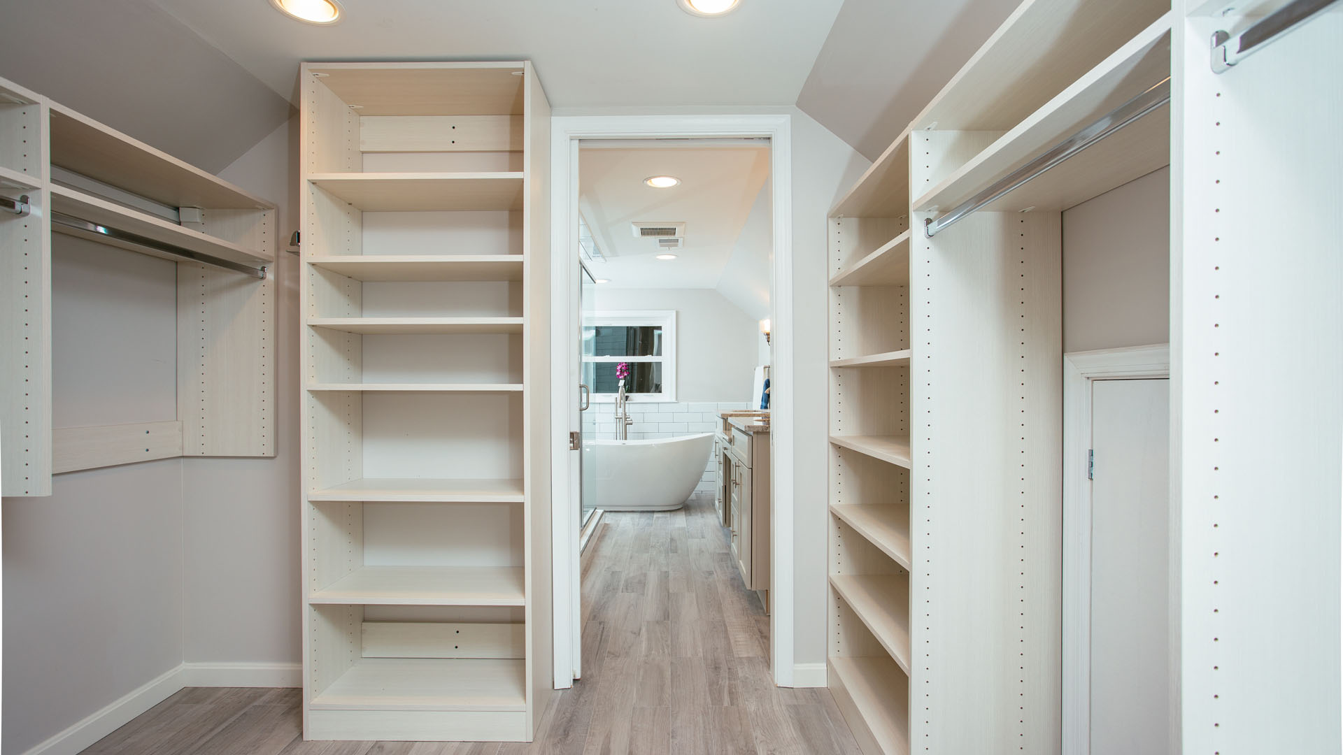 2016 National NARI CotY Southeast Regional Award Winner, Residential Interior Under $75,000
