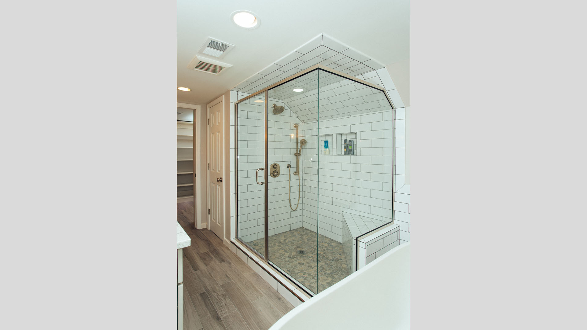 2016 National NARI CotY Southeast Regional Award Winner, Residential Interior Under $75,000