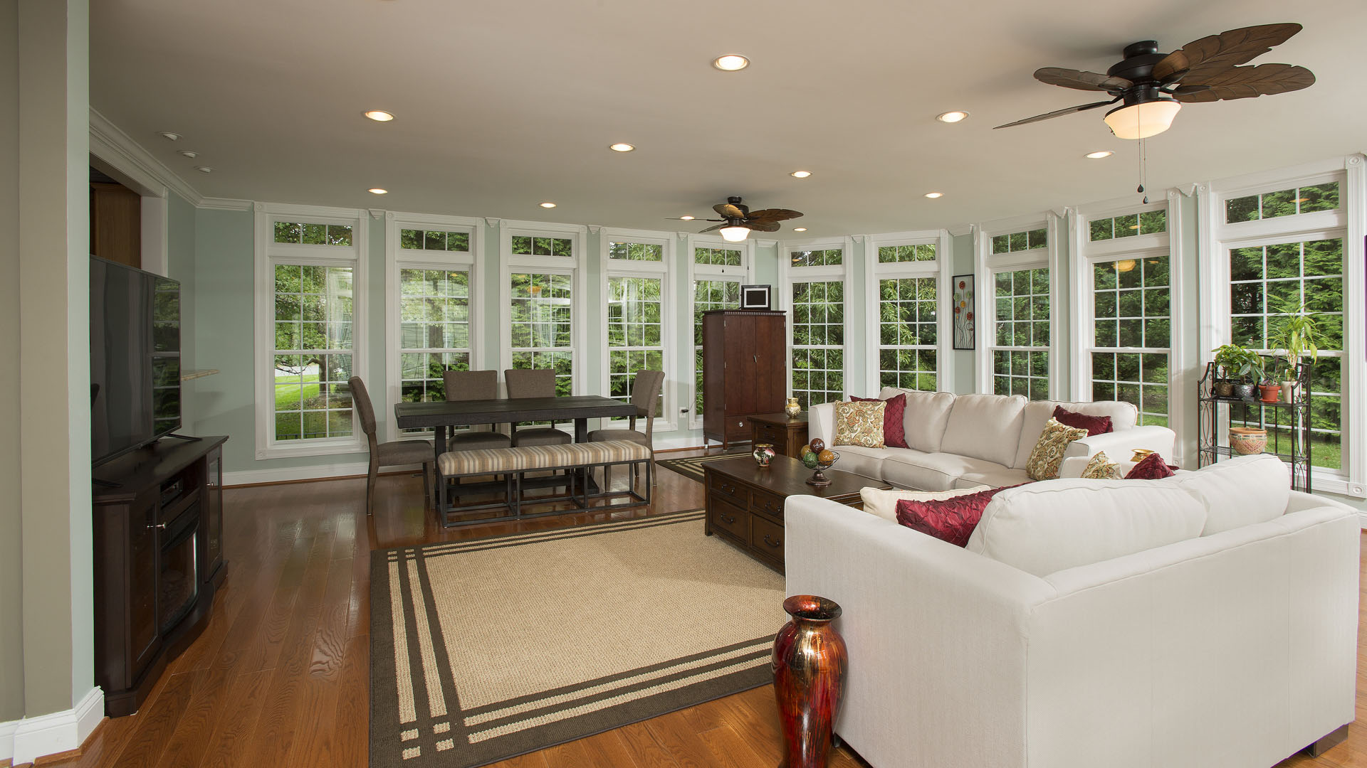 2016 National NARI CotY  Southeast Regional Award Winner, Residential Exterior $100,000 to $200,000
