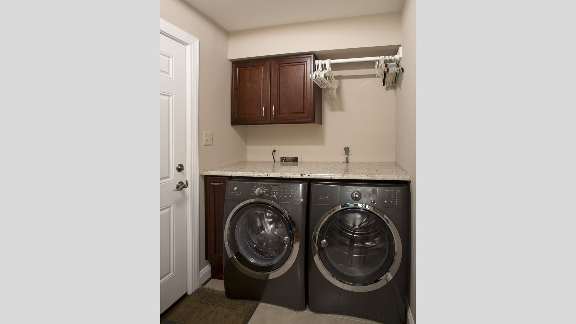 Blas laundry