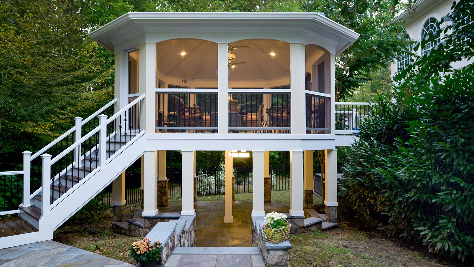 2016 NARI Capital CotY Grand Award Winner, Residential Exterior Under $100,000