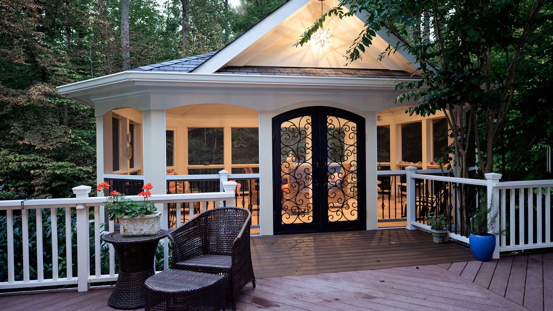 2016 NARI Capital CotY Grand Award Winner, Residential Exterior Under $100,000