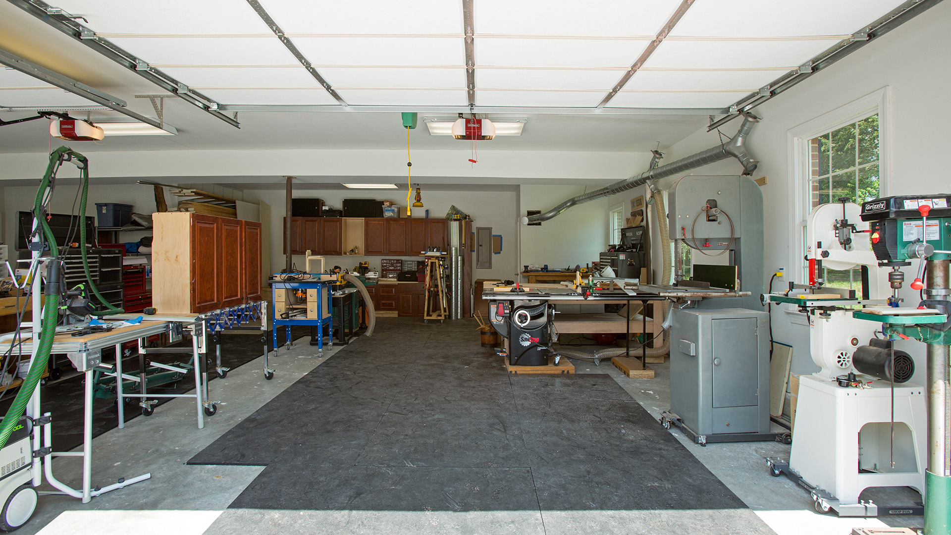 Linn Garage