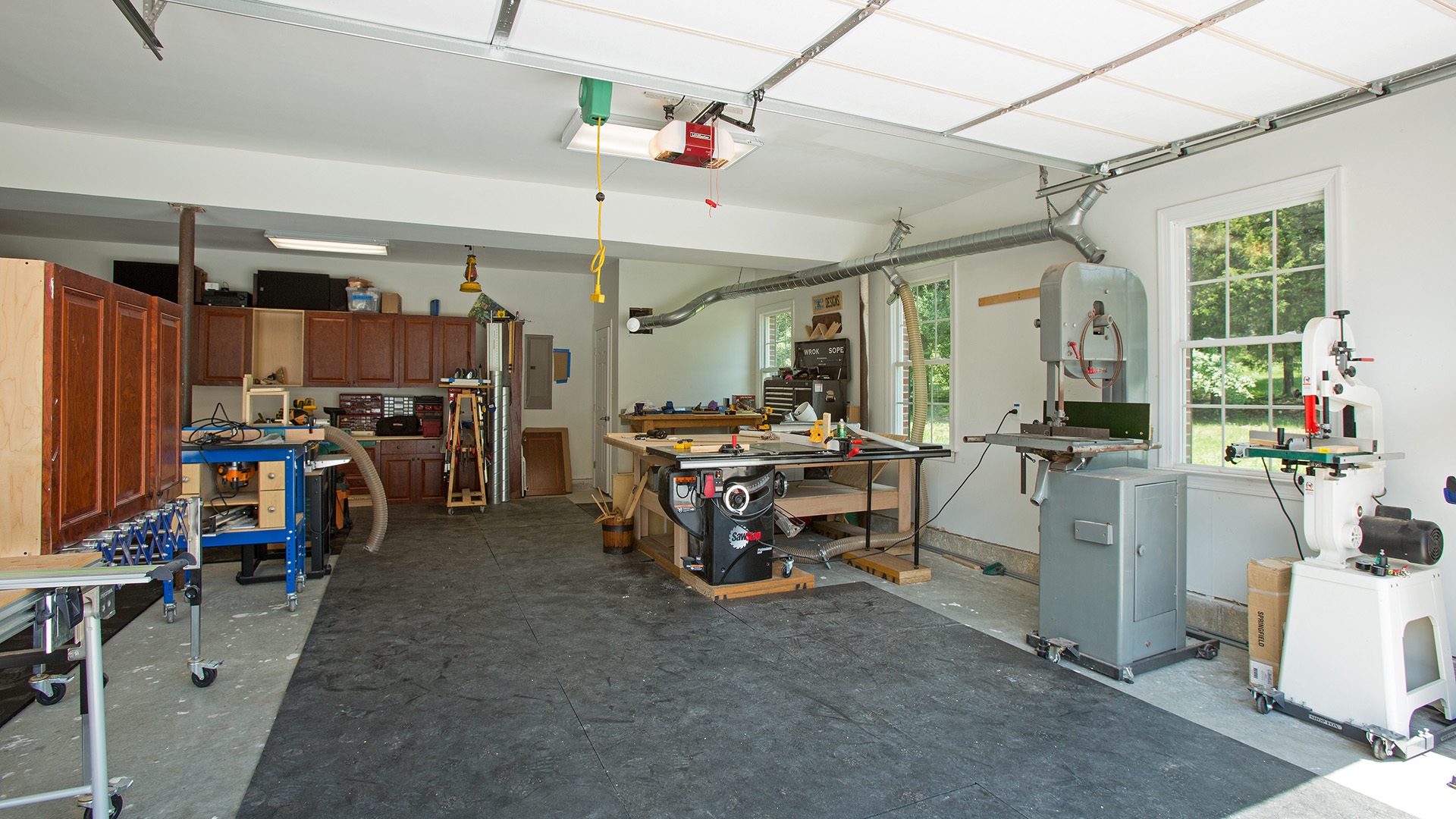 Linn Garage L