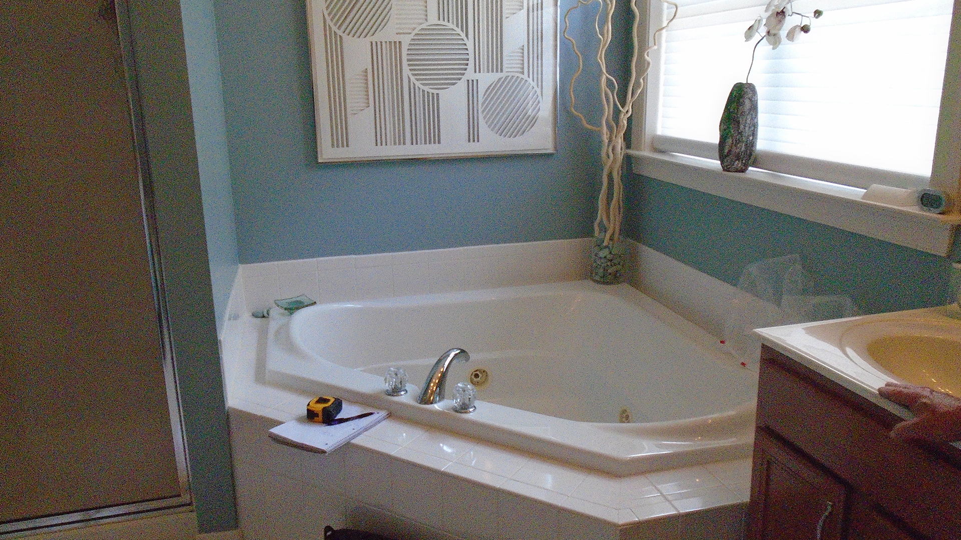 2018 NARI Capital CotY Merit Award Winner, Residential Bath $25,000 to $50,000