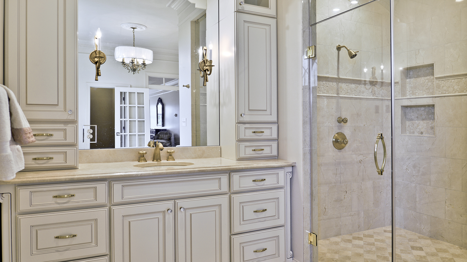 2018 NARI Capital CotY Grand Award Winner, Residential Bath Over $100,000