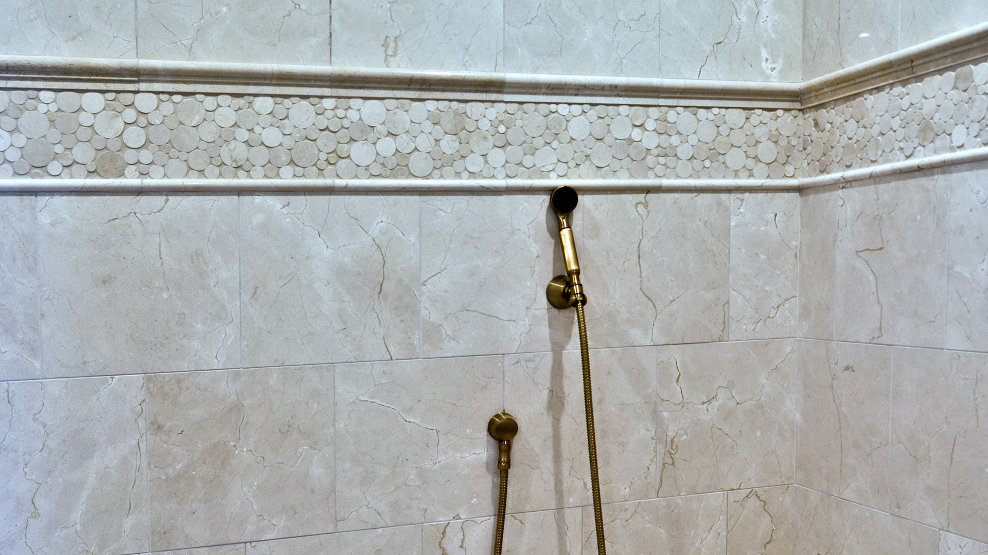 2018 NARI Capital CotY Grand Award Winner, Residential Bath Over $100,000