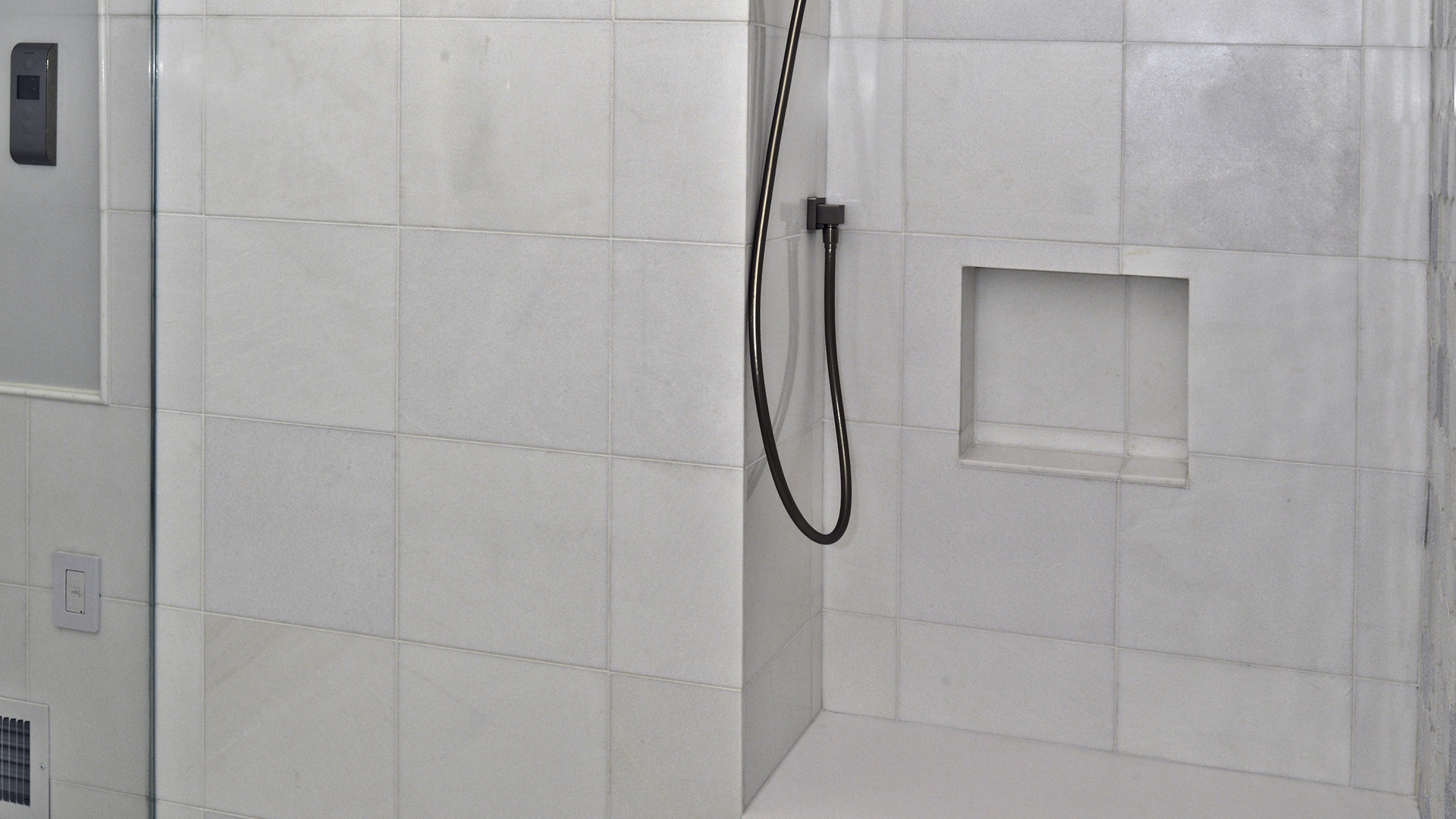 2019 NARI Capital CotY Merit Award Winner, Residential Bath $25,000 to $50,000