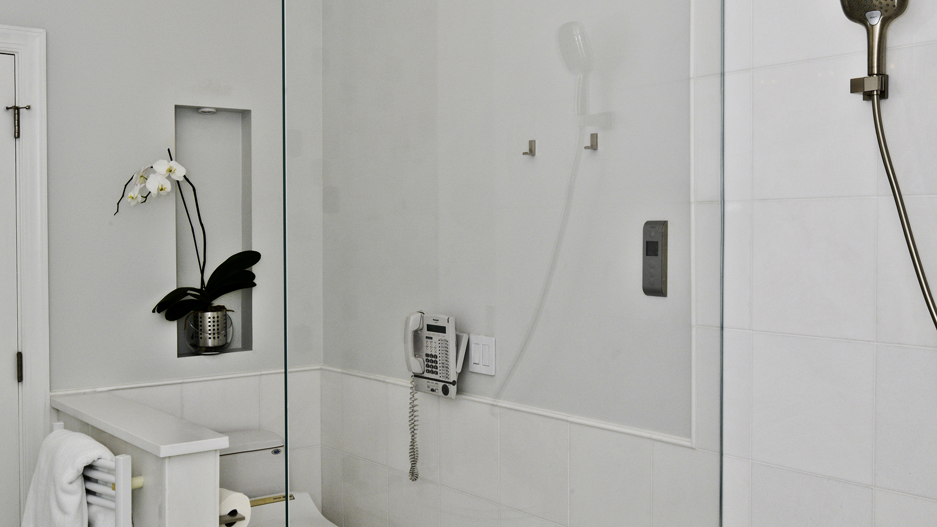 2019 NARI Capital CotY Merit Award Winner, Residential Bath $25,000 to $50,000