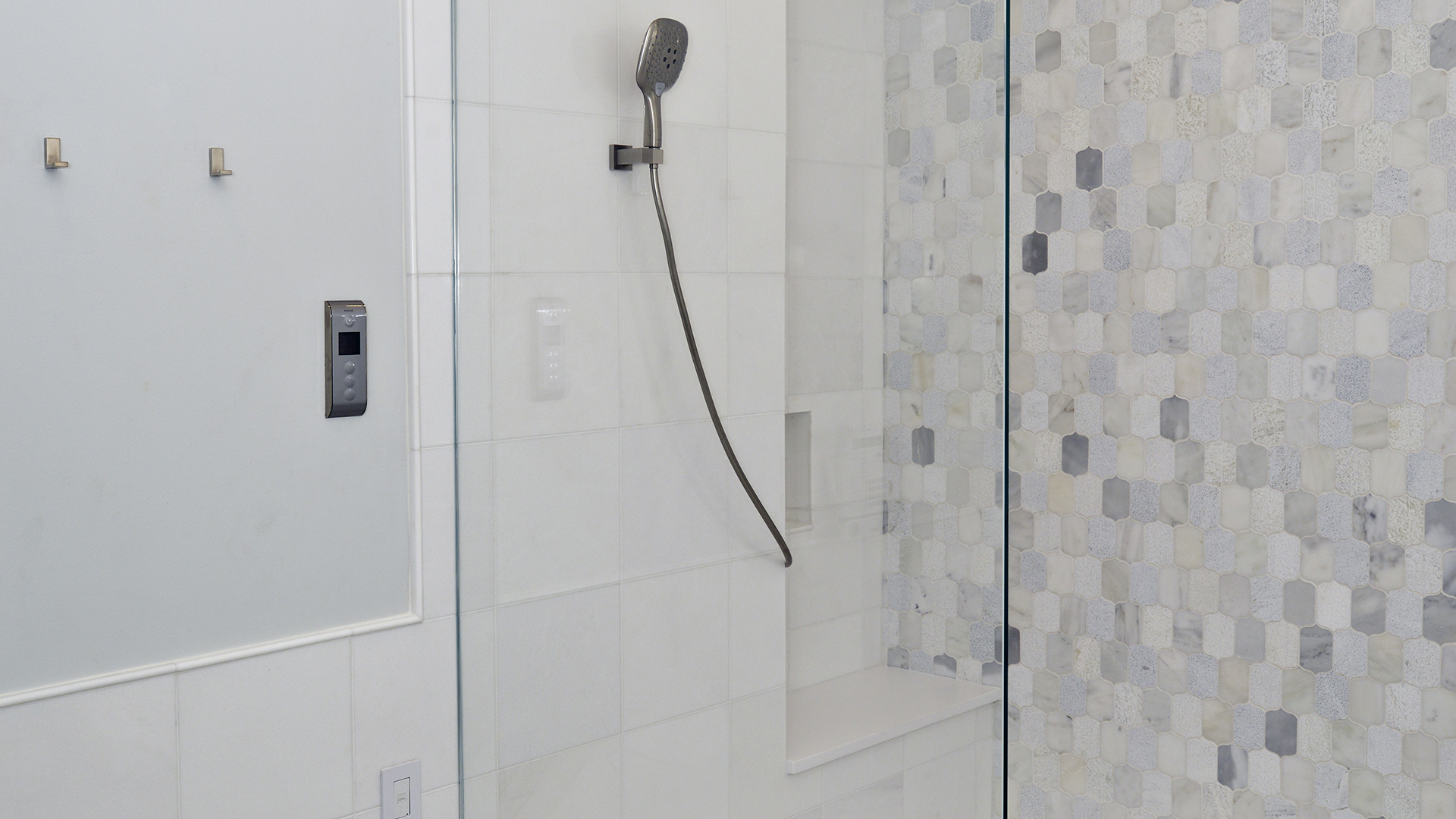 2019 NARI Capital CotY Merit Award Winner, Residential Bath $25,000 to $50,000