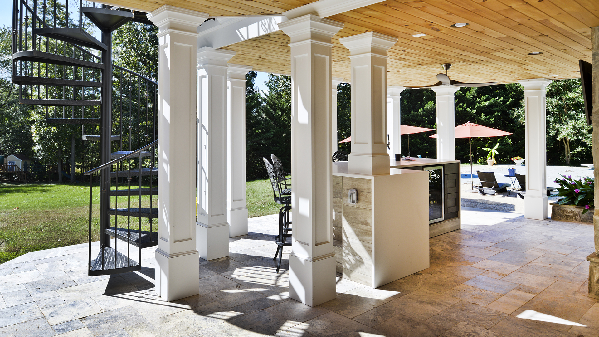 2018 NARI Capital CotY Merit Award Winner, Residential Exterior Over $200,000