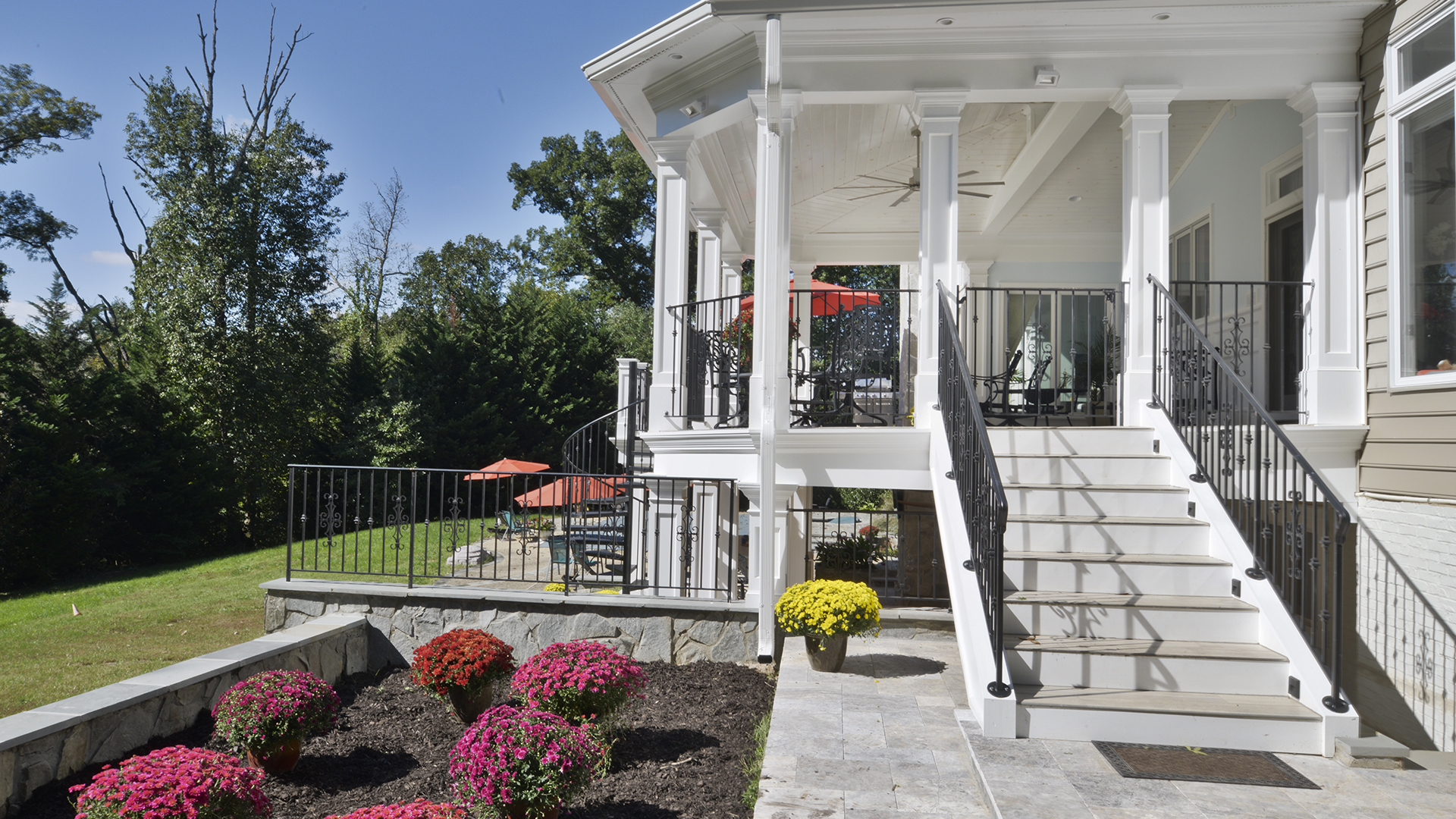 2018 NARI Capital CotY Merit Award Winner, Residential Exterior Over $200,000