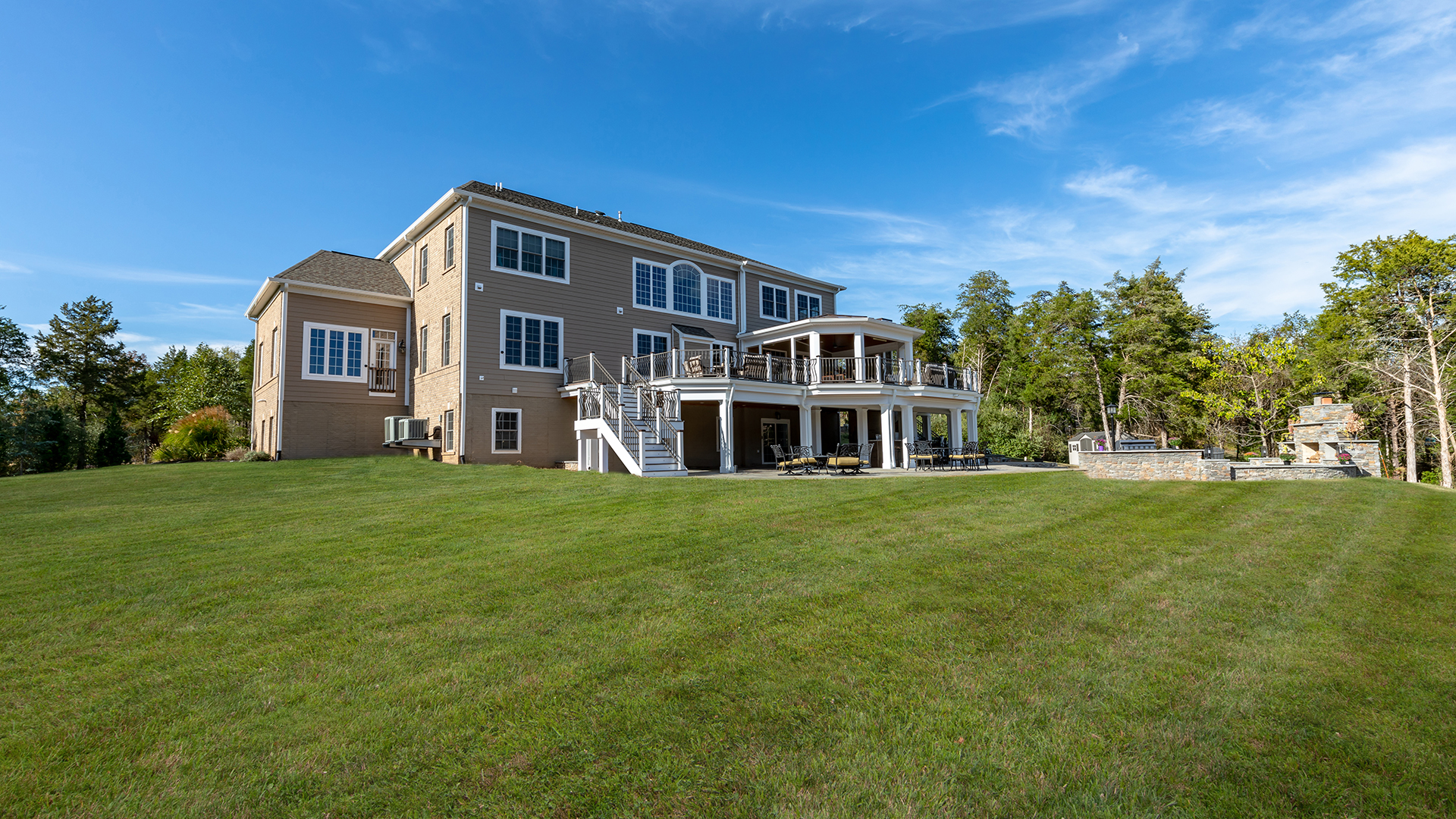 Outdoor Living – 2004