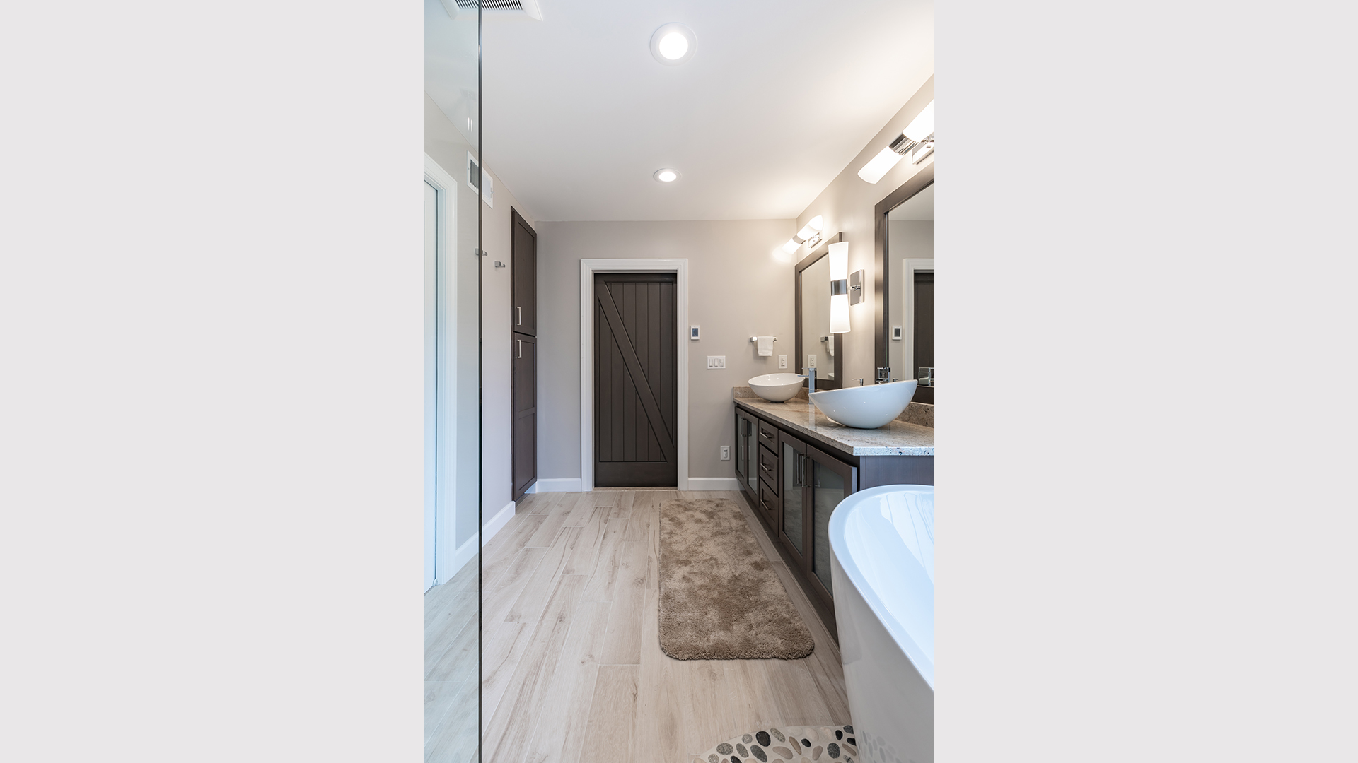 Bathroom – 2106