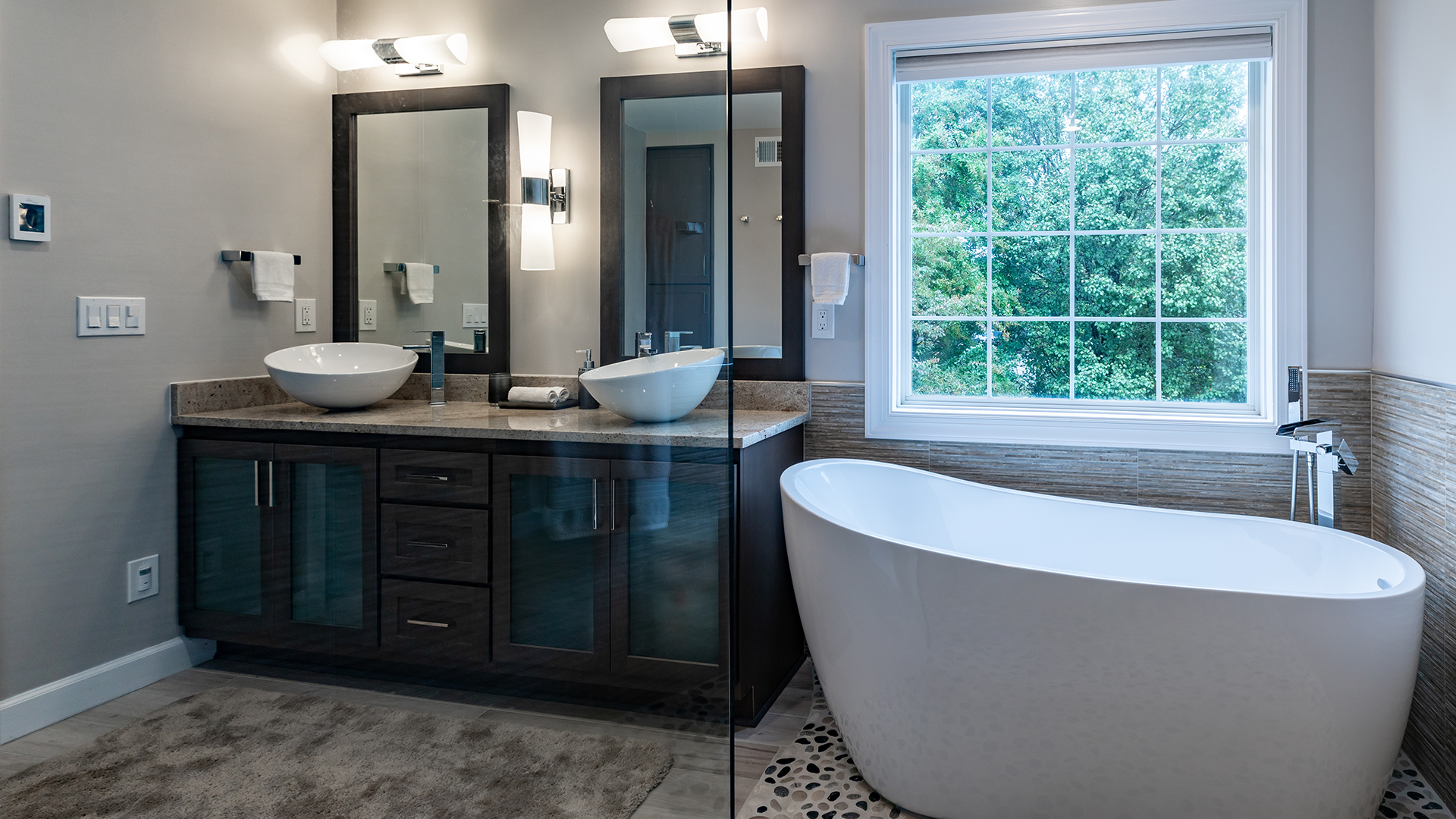 Bathroom – 2106