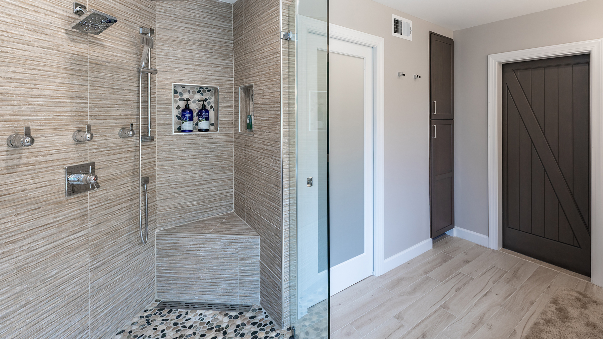 Bathroom – 2106