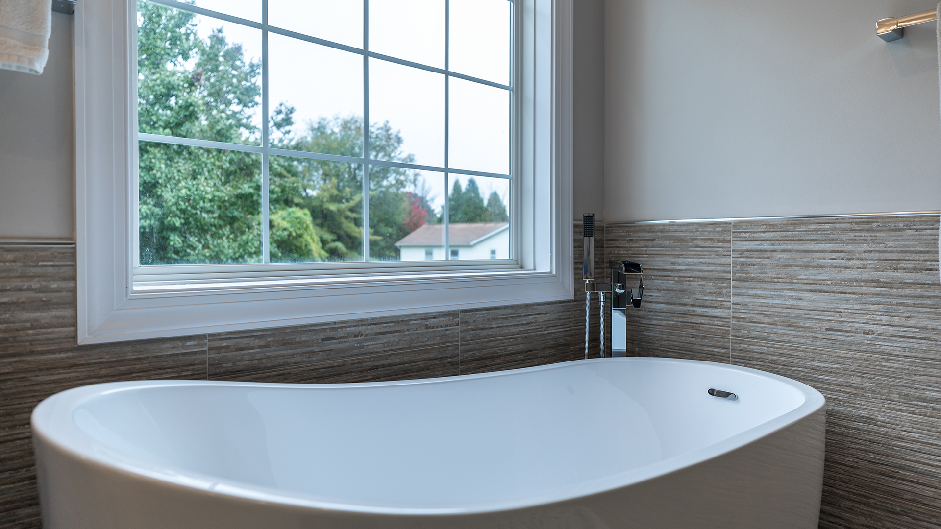 Bathroom – 2106