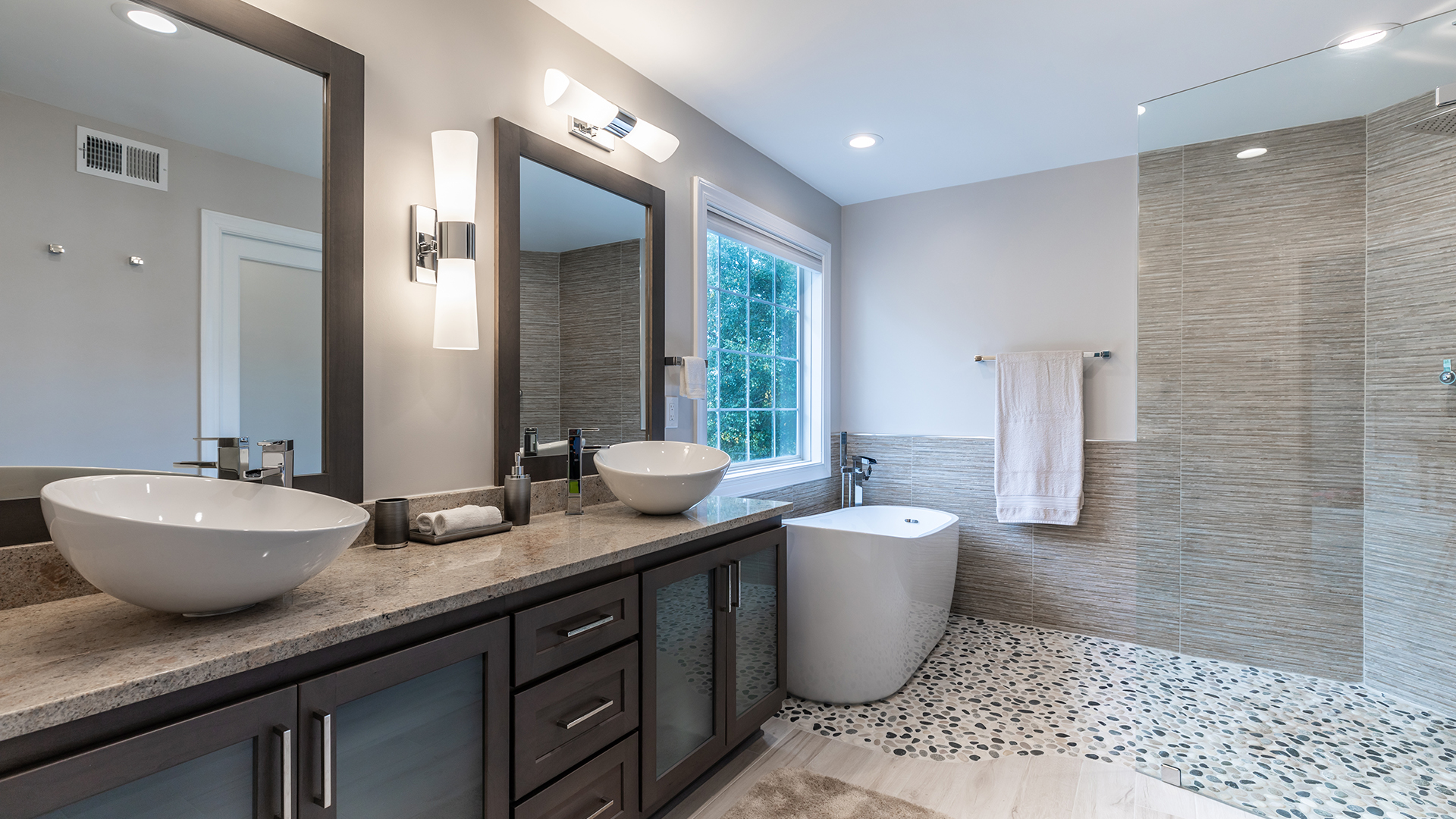 Bathroom – 2106