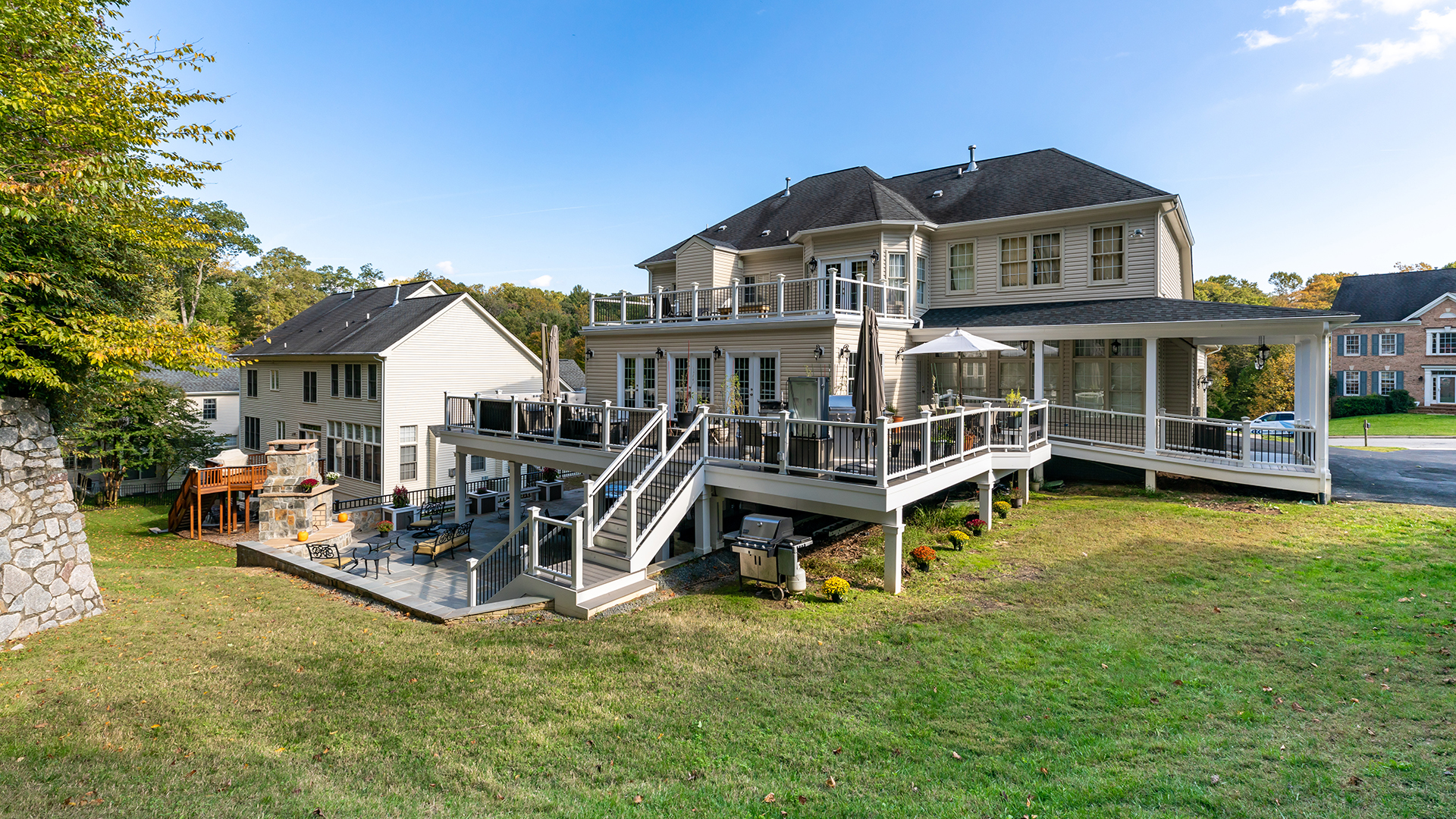 Featured Image Outdoor living - 2102