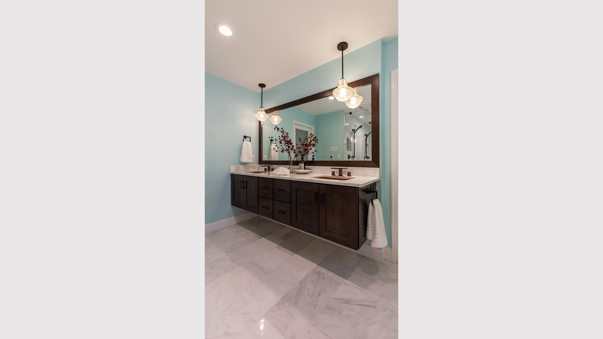 2021 Qualified Remodeler, Master Design Awards, Silver  Bathroom $50,000 to $75,000