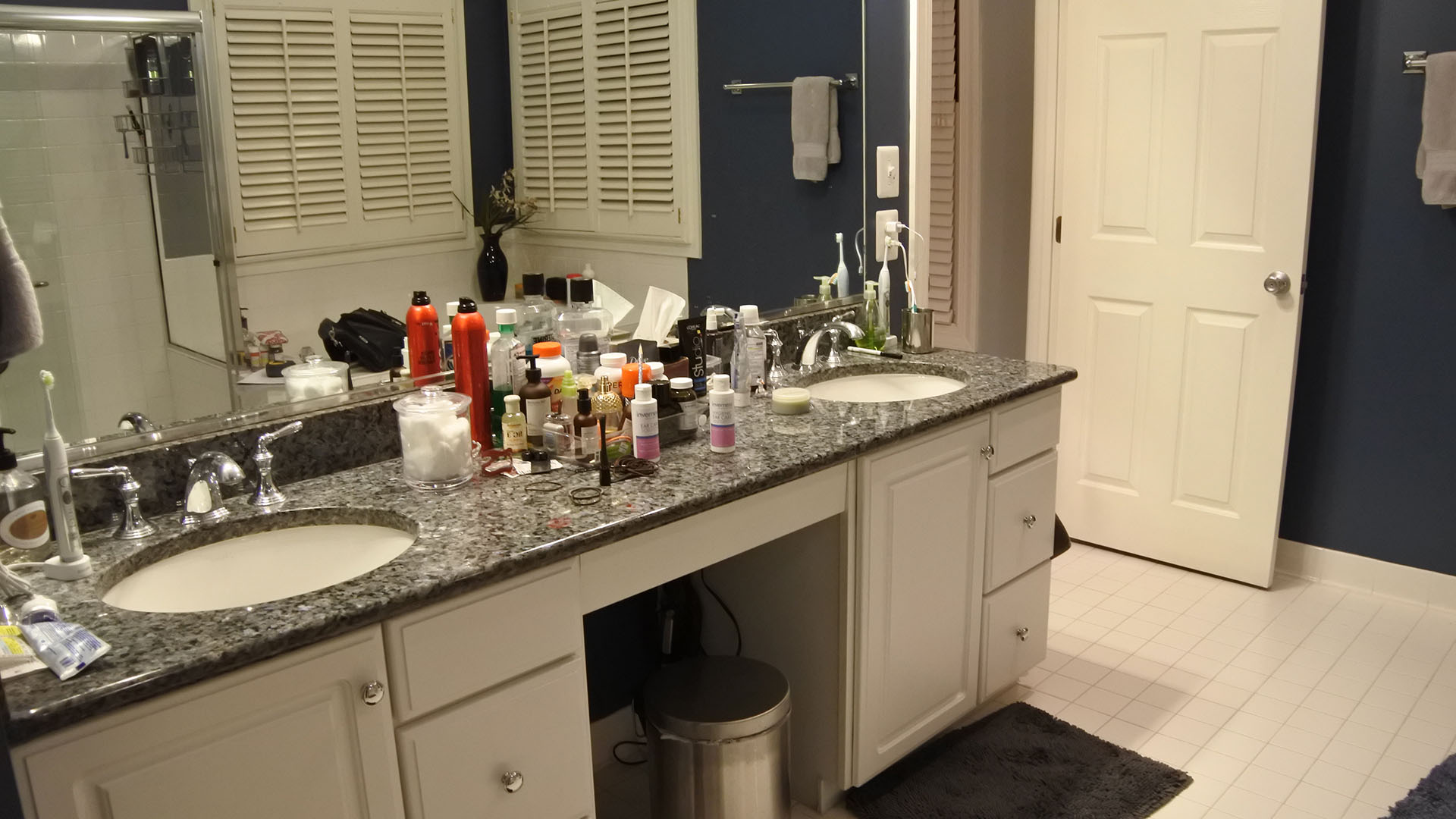 Bathroom – 2205