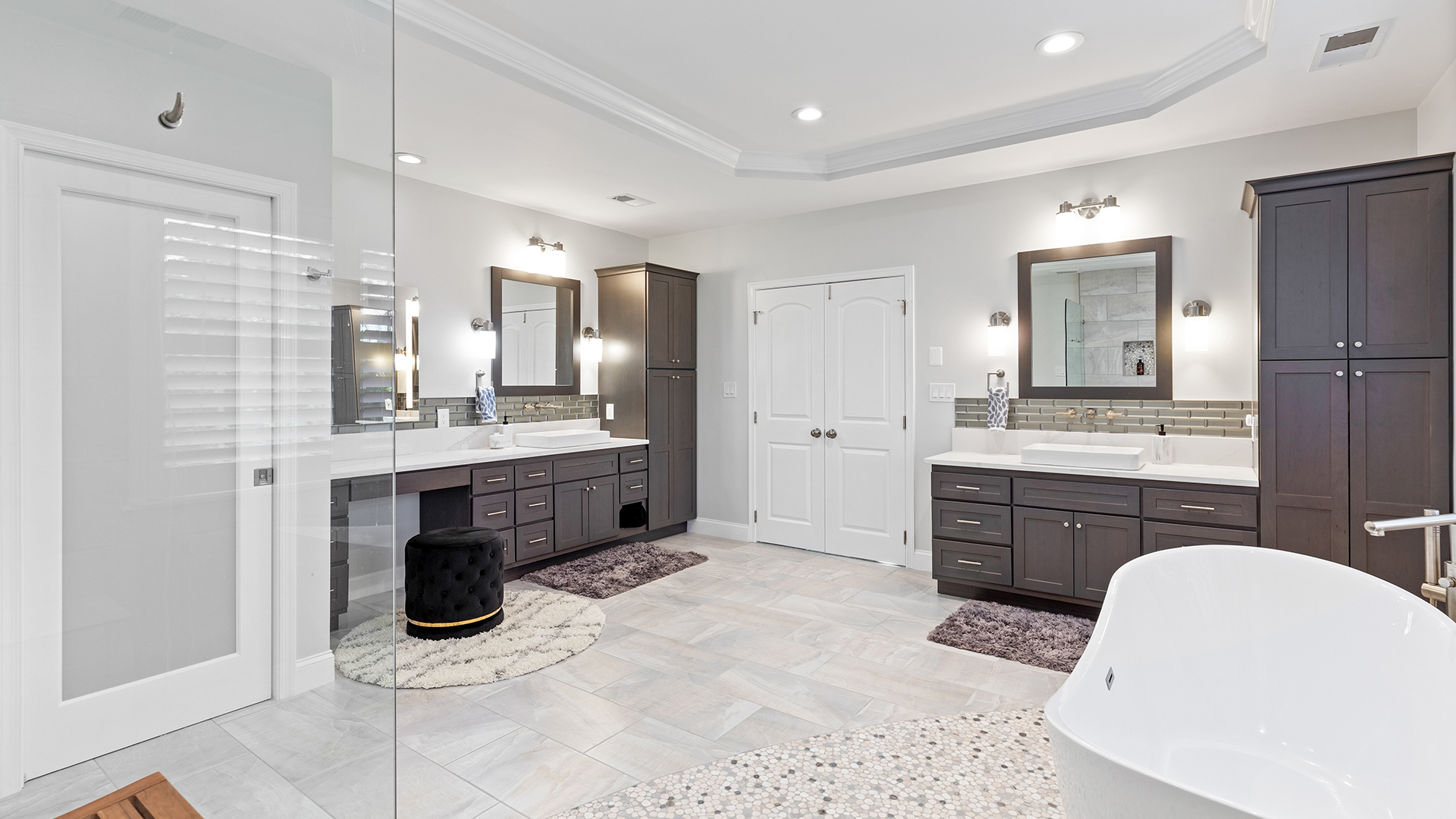 Bathroom – 2307