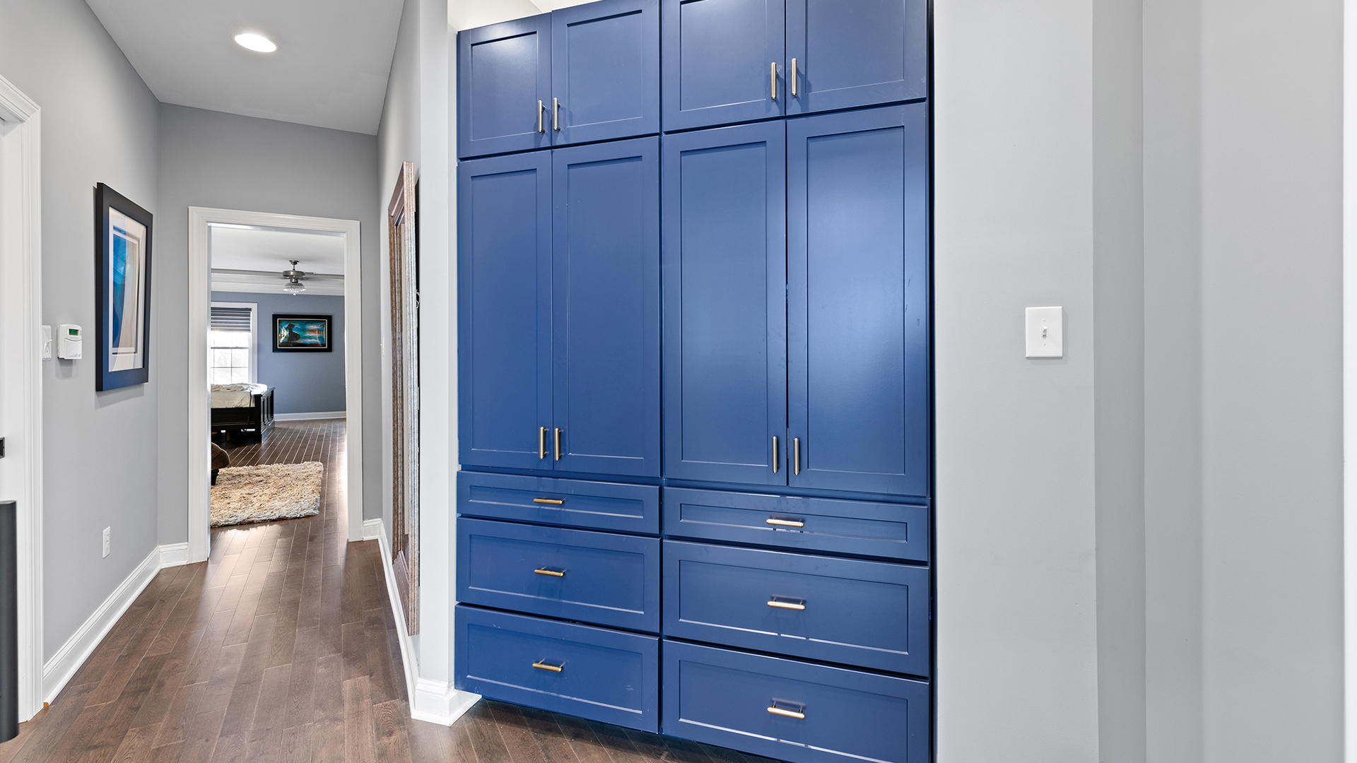 Bathroom - 2401-3