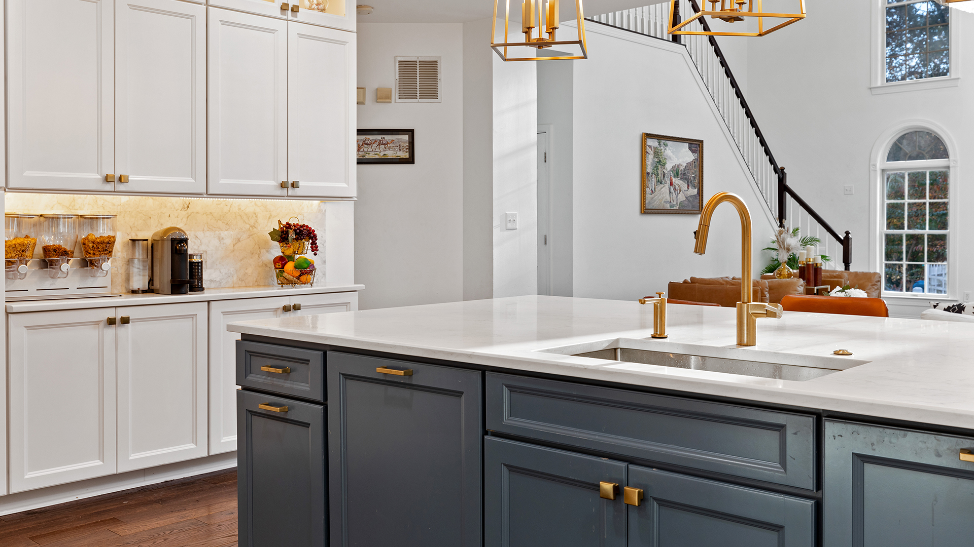 Kitchen - 2402-3