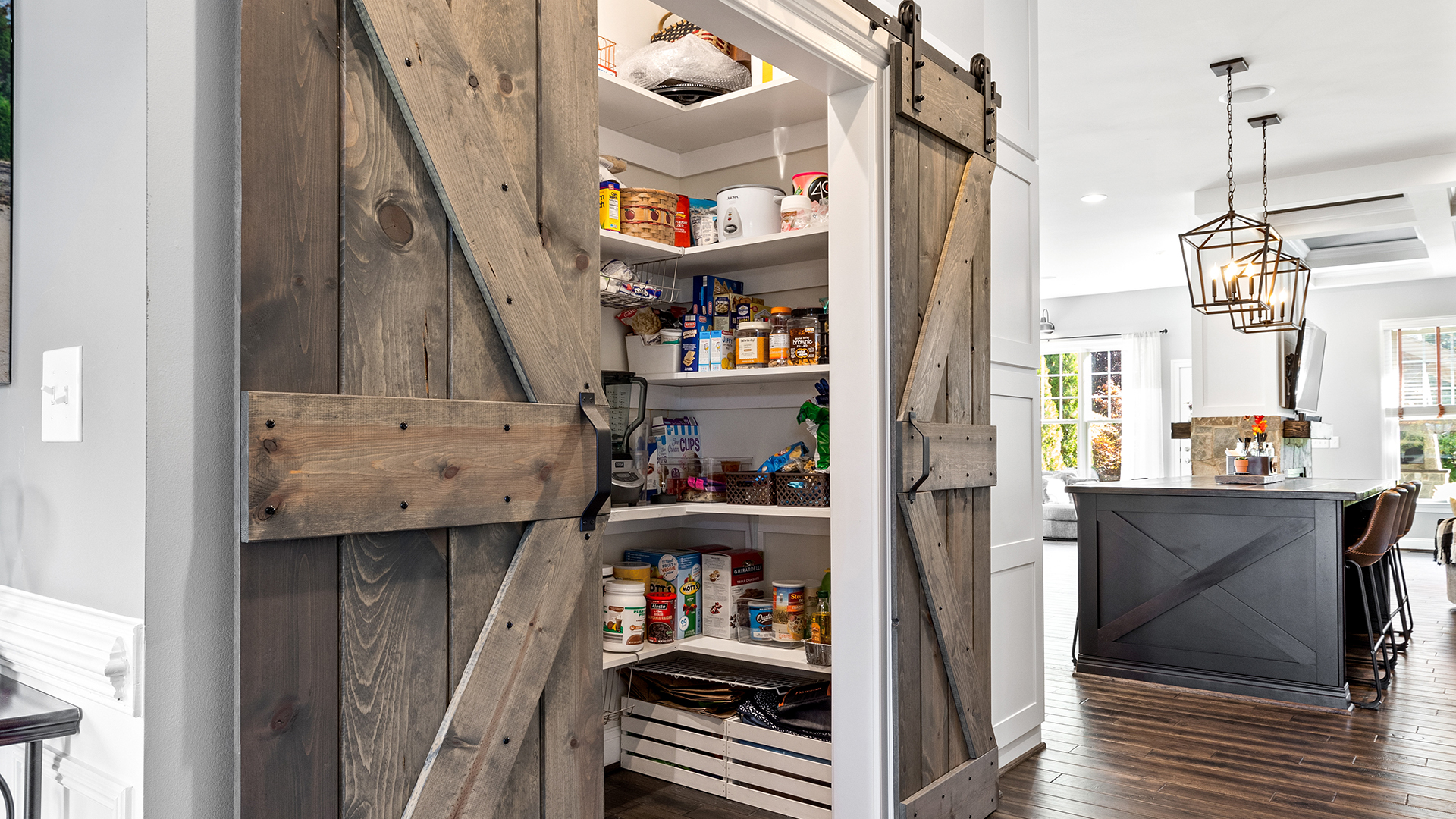 Kitchen - 2404-6