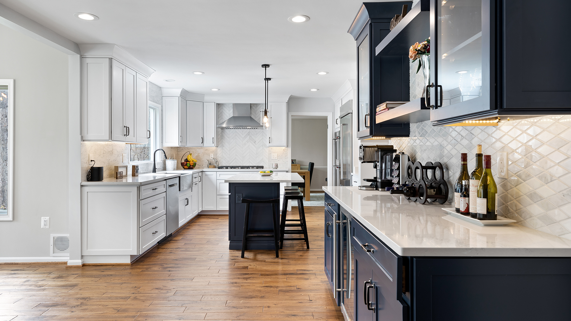 Kitchen - 2405-Featured